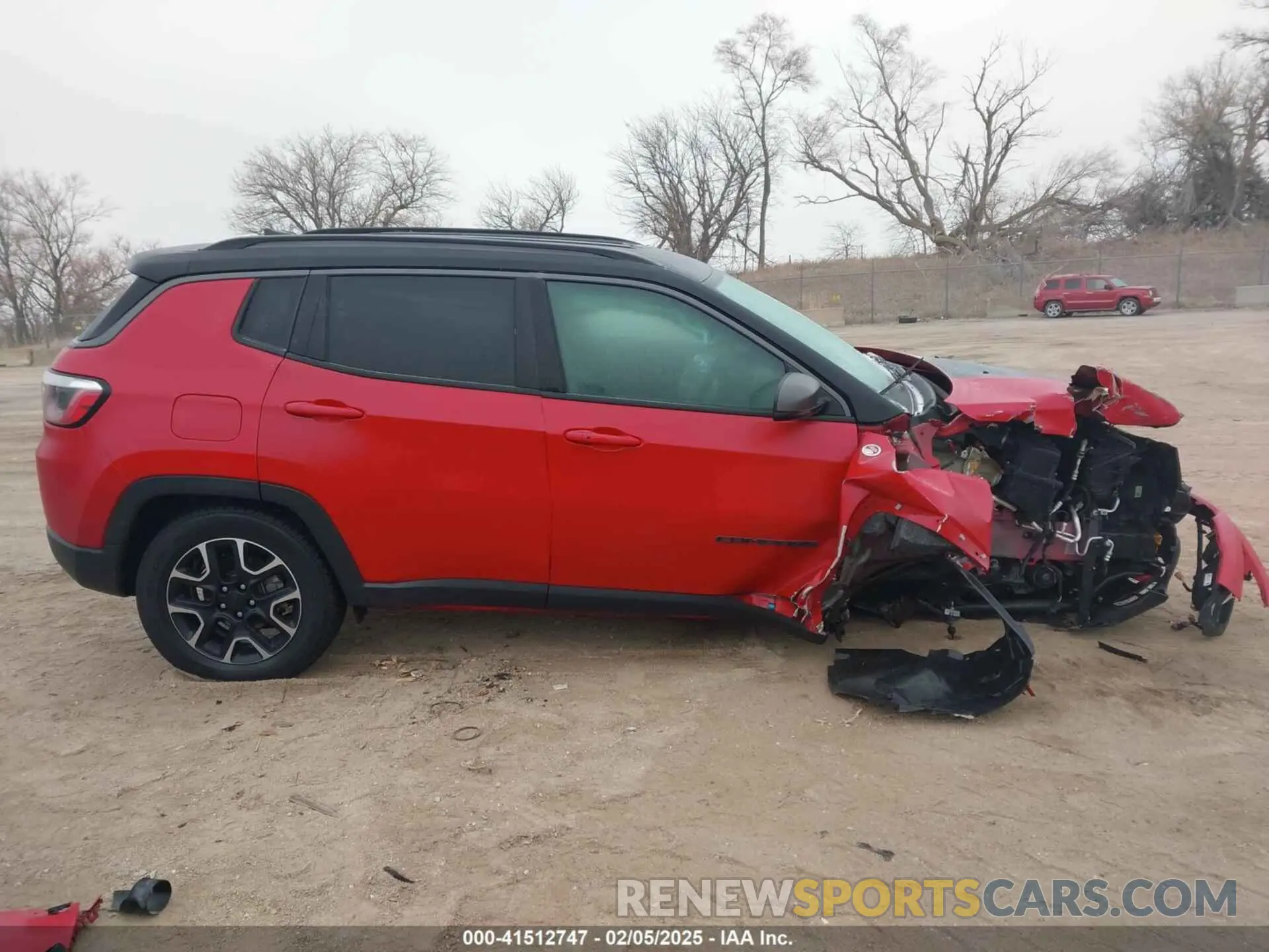 13 fotografías del automóvil dañado 3C4NJDDB5MT589965 JEEP COMPASS 2021