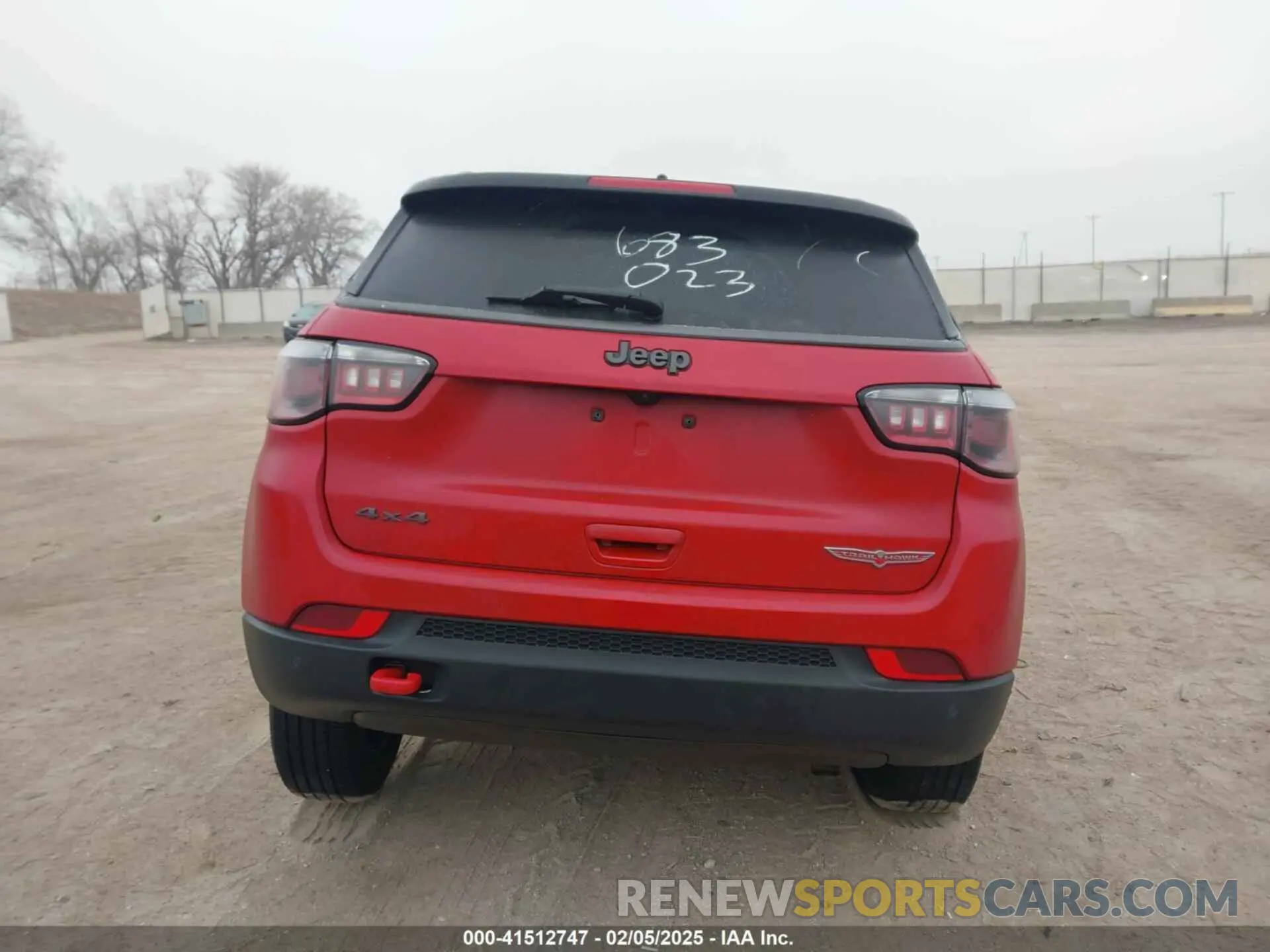 16 fotografías del automóvil dañado 3C4NJDDB5MT589965 JEEP COMPASS 2021