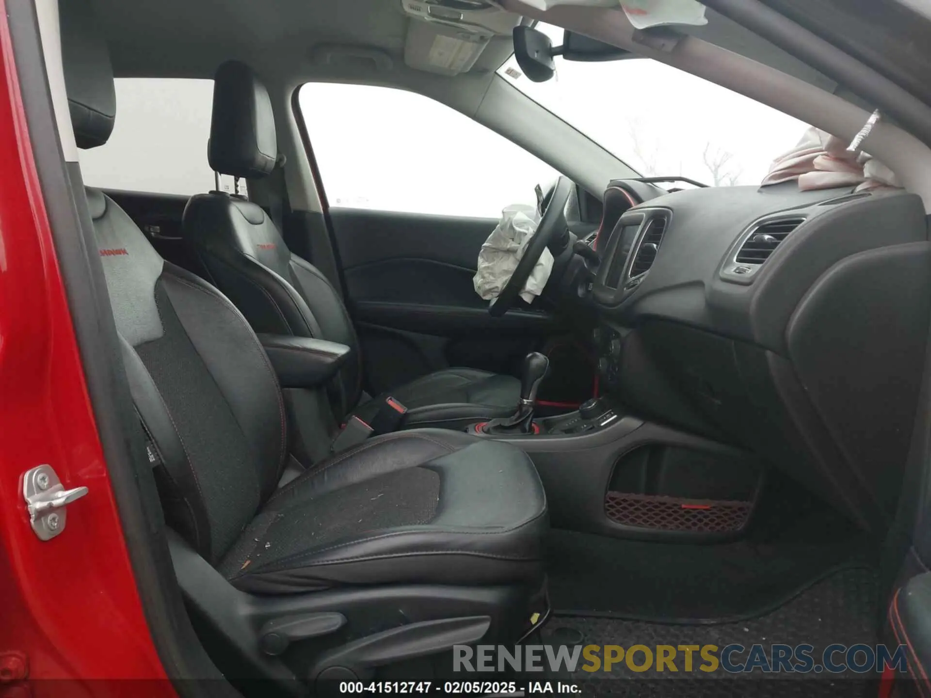 5 fotografías del automóvil dañado 3C4NJDDB5MT589965 JEEP COMPASS 2021