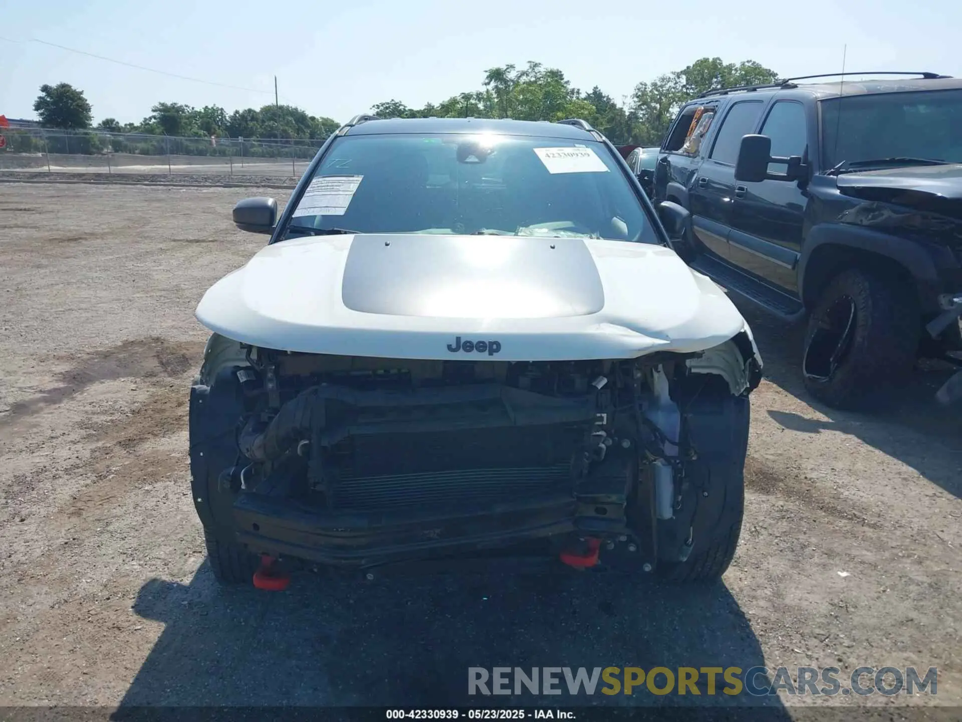 12 fotografías del automóvil dañado 3C4NJDDB7MT564467 JEEP COMPASS 2021