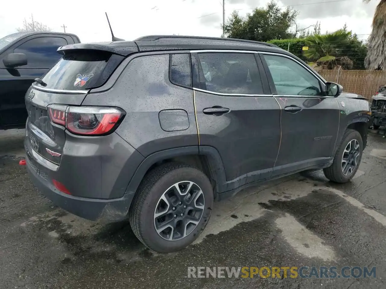 3 fotografías del automóvil dañado 3C4NJDDB7MT600738 JEEP COMPASS 2021