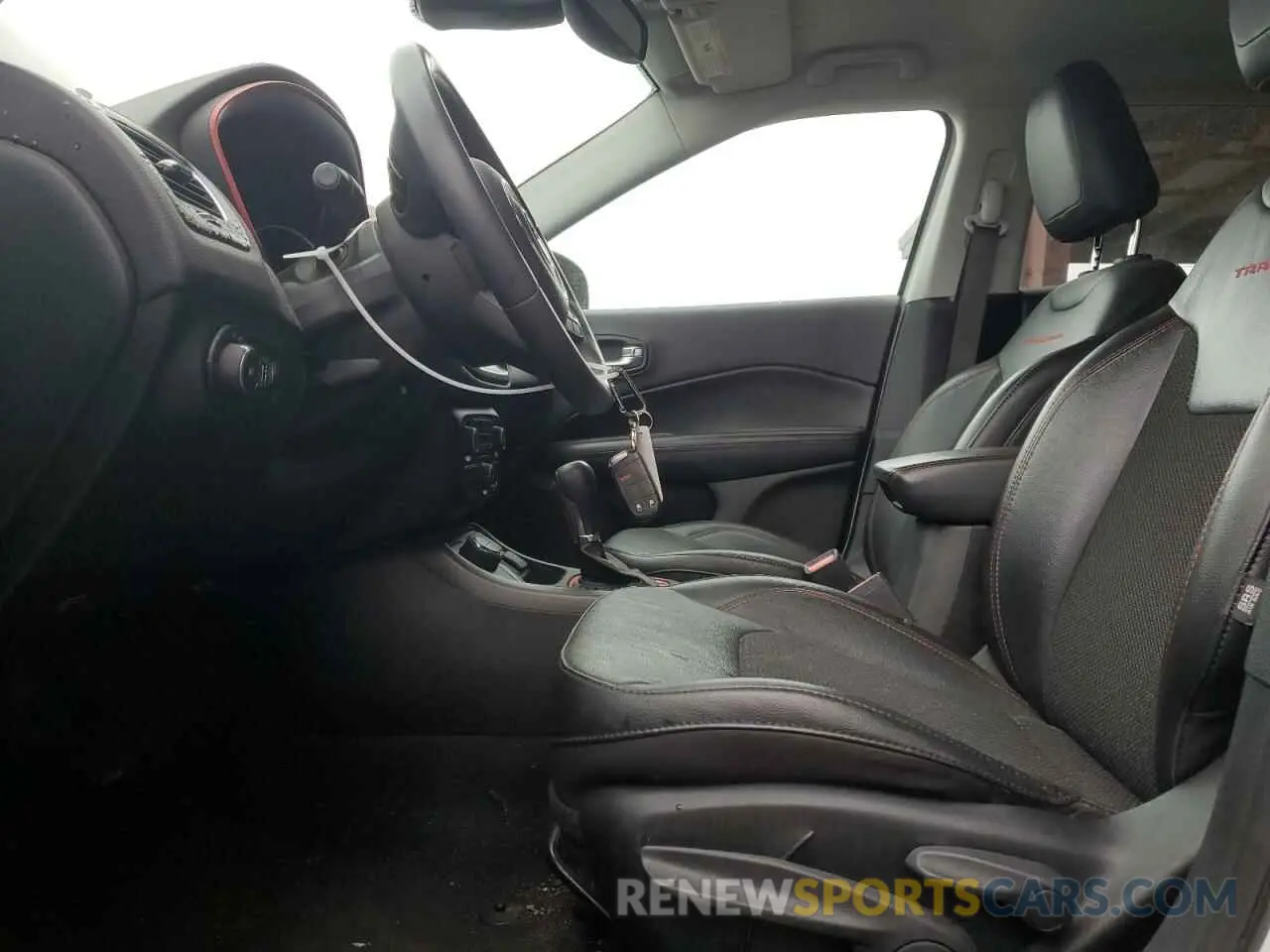 7 fotografías del automóvil dañado 3C4NJDDB8MT553543 JEEP COMPASS 2021