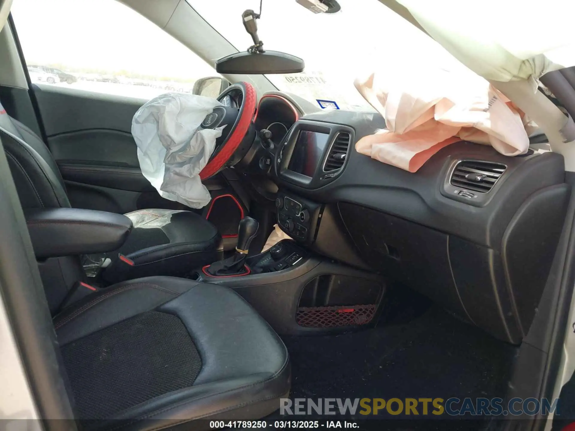 5 fotografías del automóvil dañado 3C4NJDDB9MT527131 JEEP COMPASS 2021