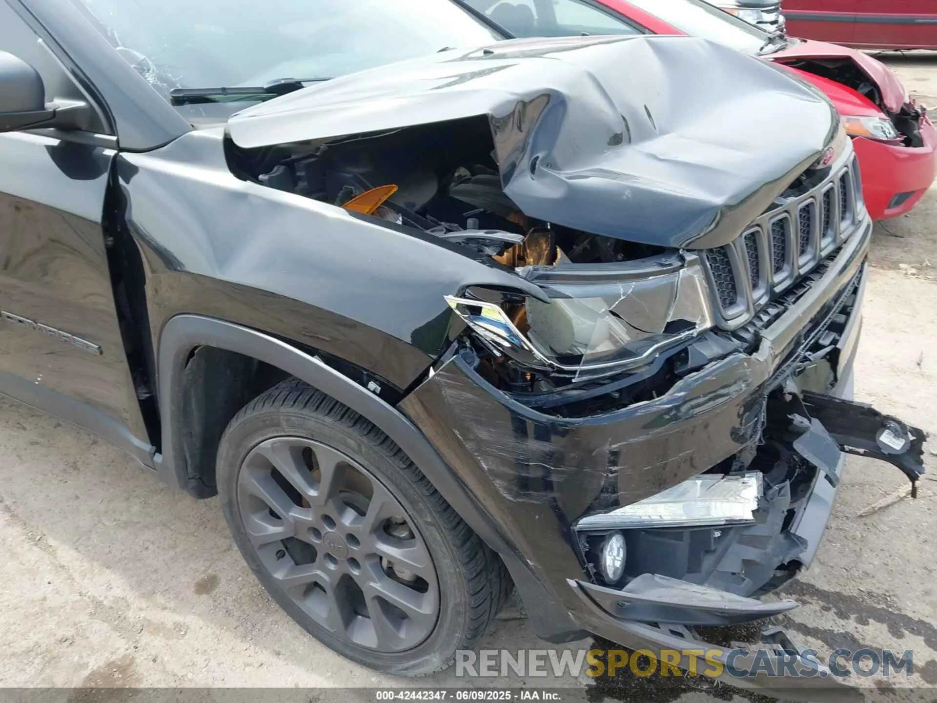 17 fotografías del automóvil dañado 3C4NJDEB0MT548139 JEEP COMPASS 2021