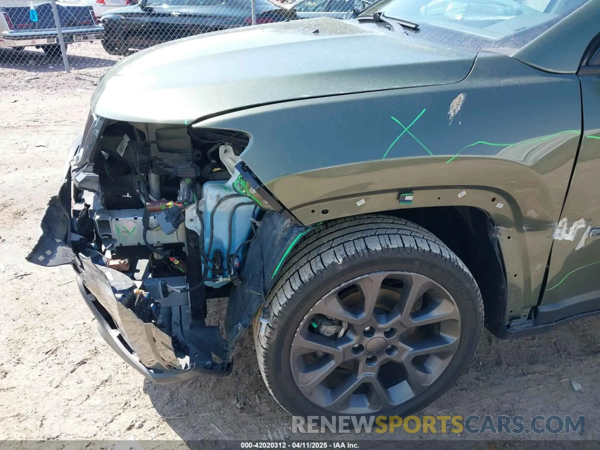 19 fotografías del automóvil dañado 3C4NJDEB2MT560454 JEEP COMPASS 2021
