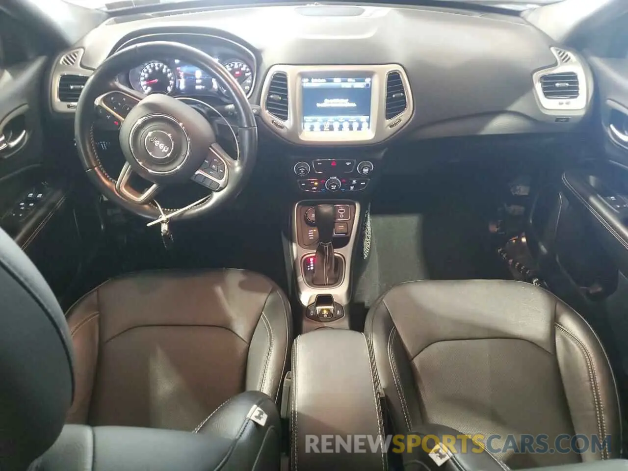 8 fotografías del automóvil dañado 3C4NJDEB3MT535708 JEEP COMPASS 2021