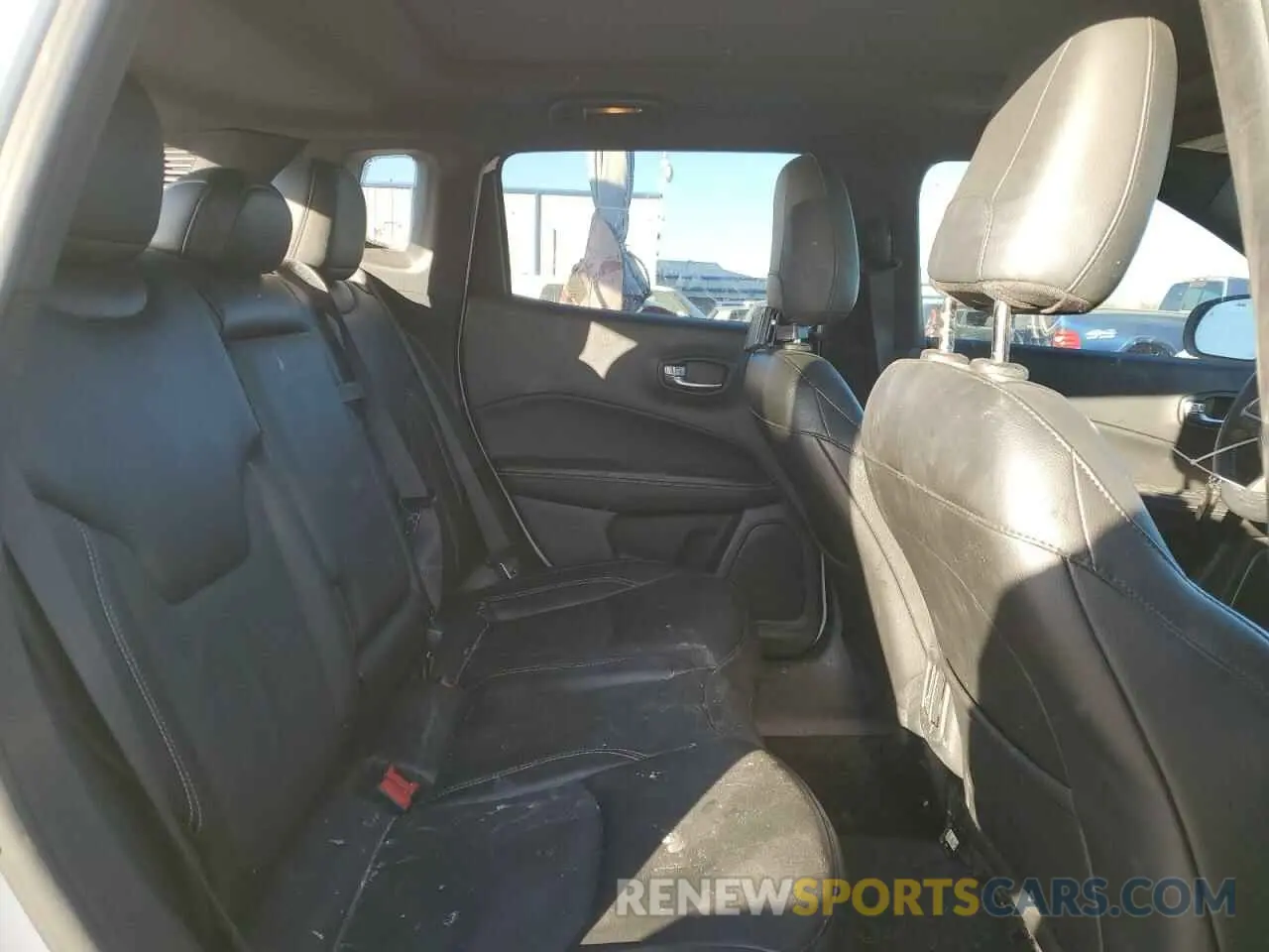 11 fotografías del automóvil dañado 3C4NJDEB4MT549424 JEEP COMPASS 2021