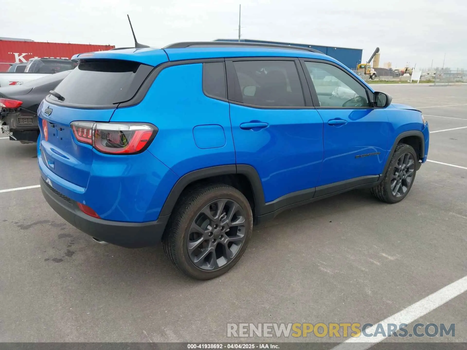 4 fotografías del automóvil dañado 3C4NJDEB5MT529070 JEEP COMPASS 2021