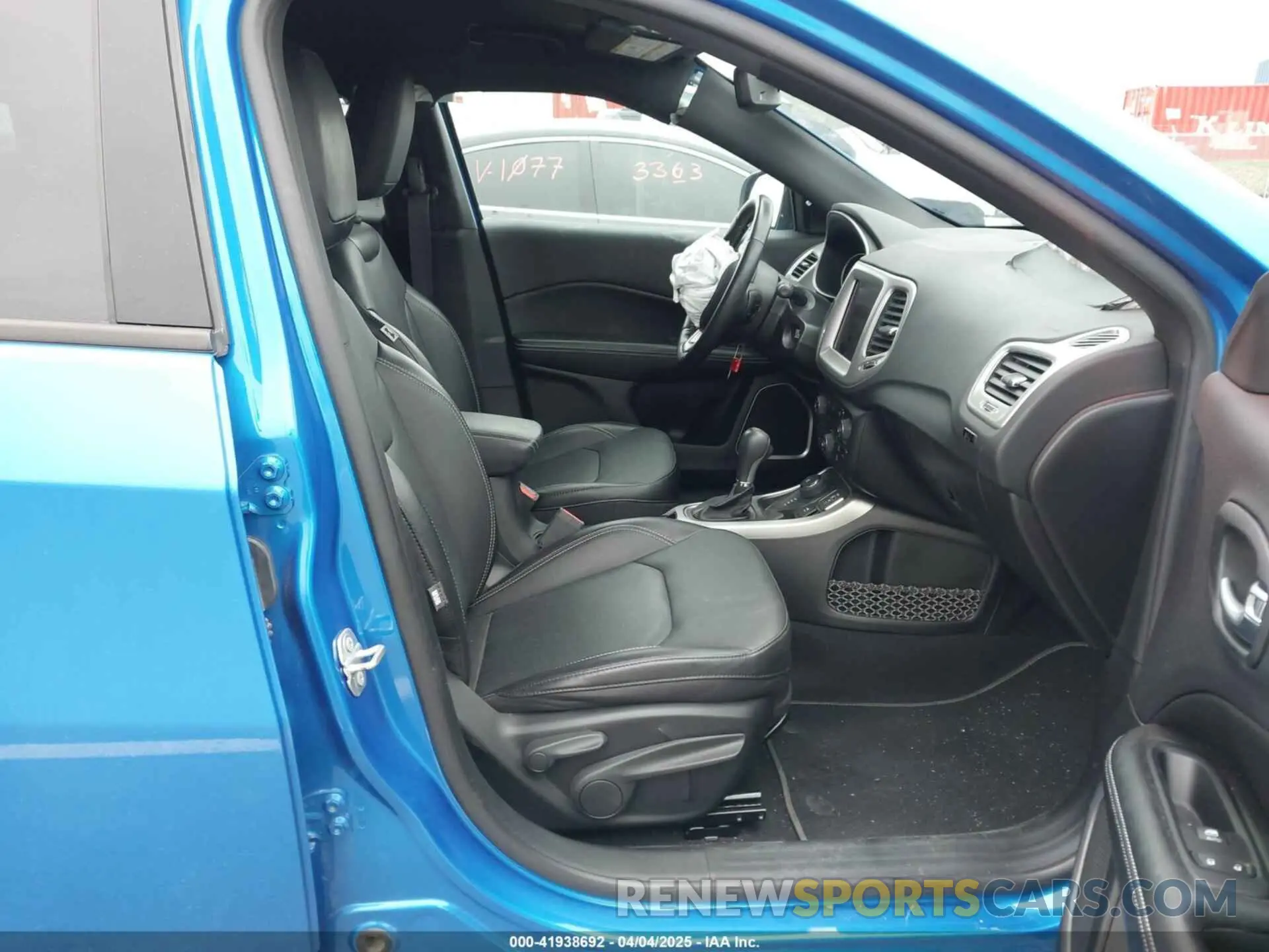 5 fotografías del automóvil dañado 3C4NJDEB5MT529070 JEEP COMPASS 2021