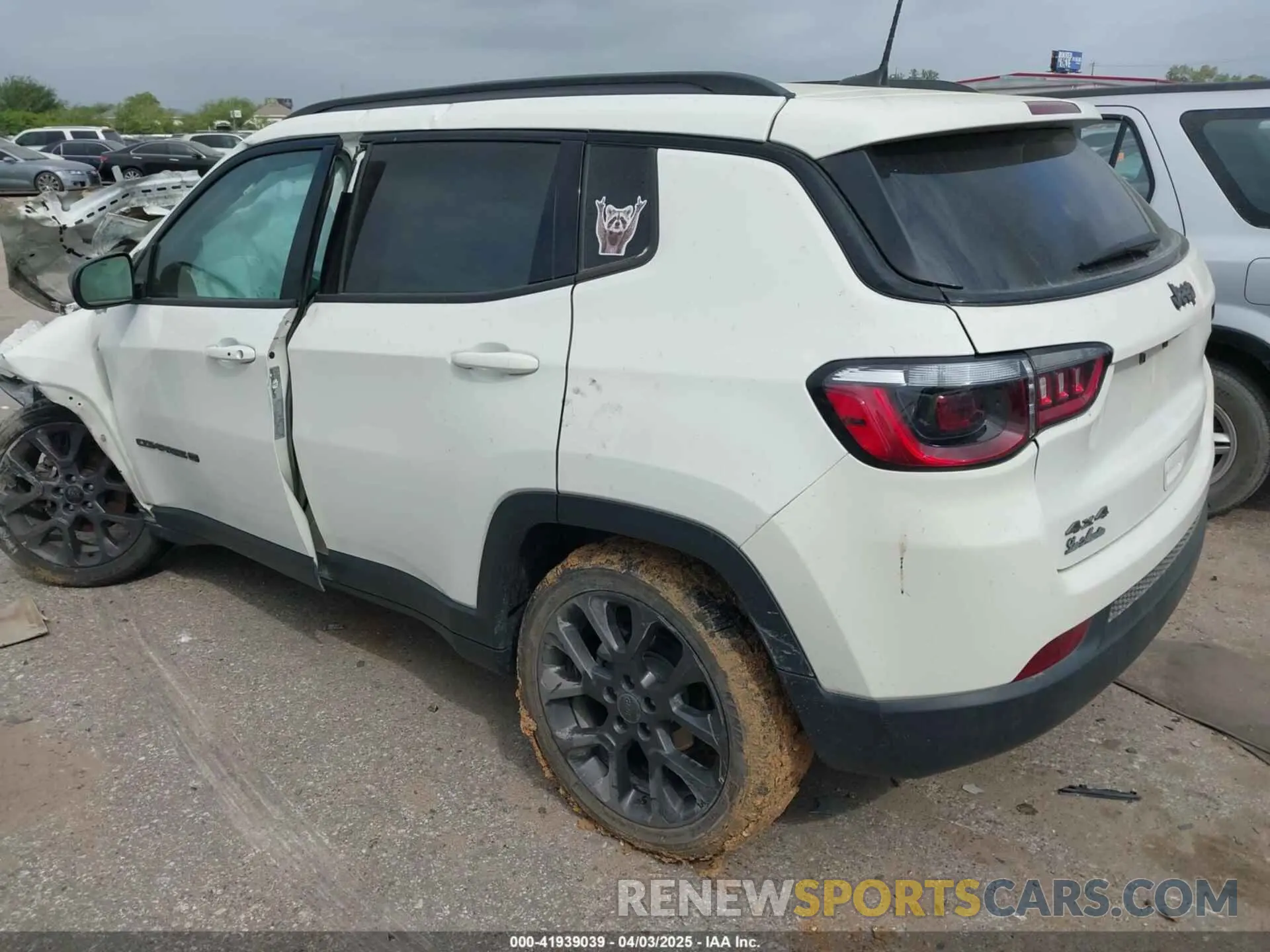 3 fotografías del automóvil dañado 3C4NJDEB5MT596218 JEEP COMPASS 2021