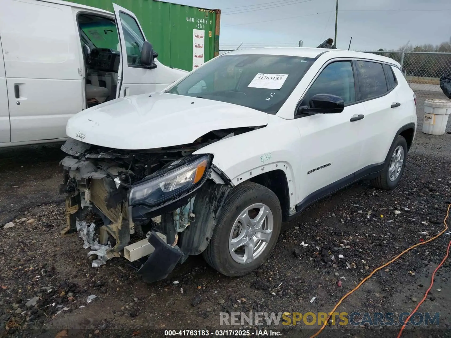 2 fotografías del automóvil dañado 3C4NJCAB4NT121306 JEEP COMPASS 2022