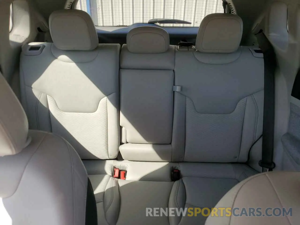 10 fotografías del automóvil dañado 3C4NJCBB0NT192422 JEEP COMPASS 2022