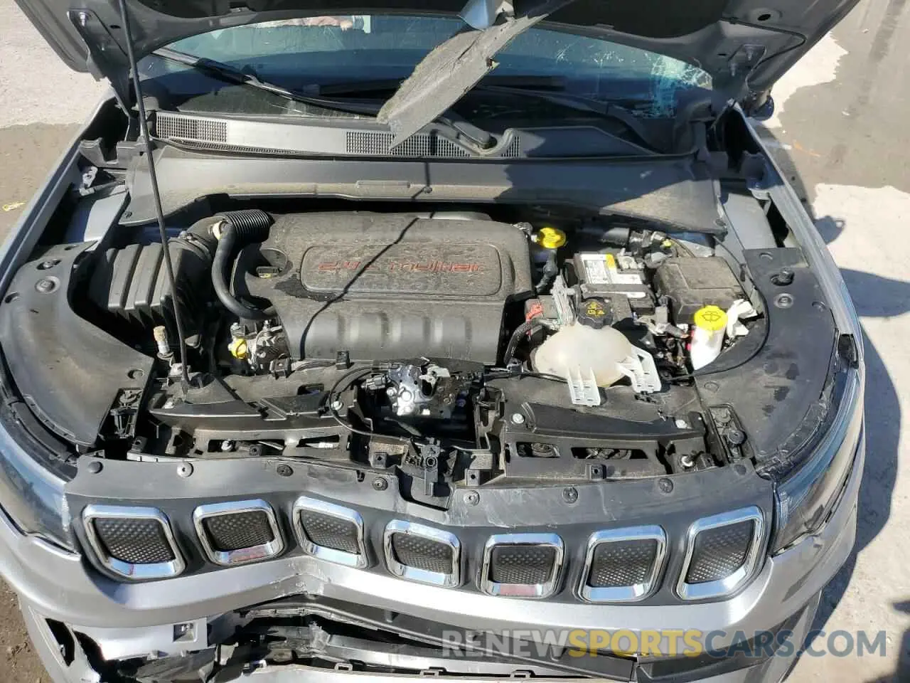 14 fotografías del automóvil dañado 3C4NJCBB0NT192422 JEEP COMPASS 2022