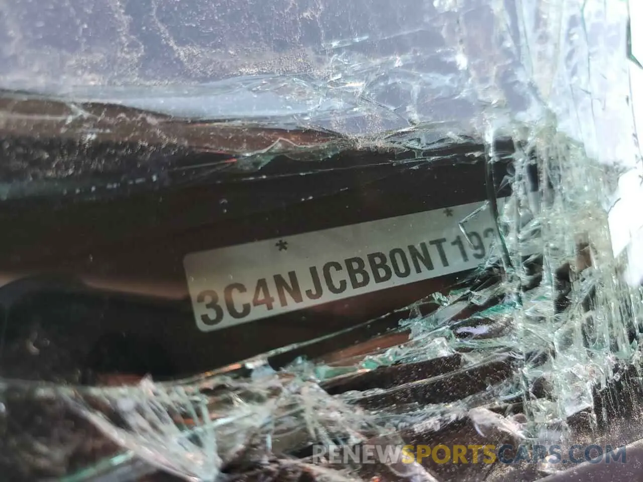 15 fotografías del automóvil dañado 3C4NJCBB0NT192422 JEEP COMPASS 2022