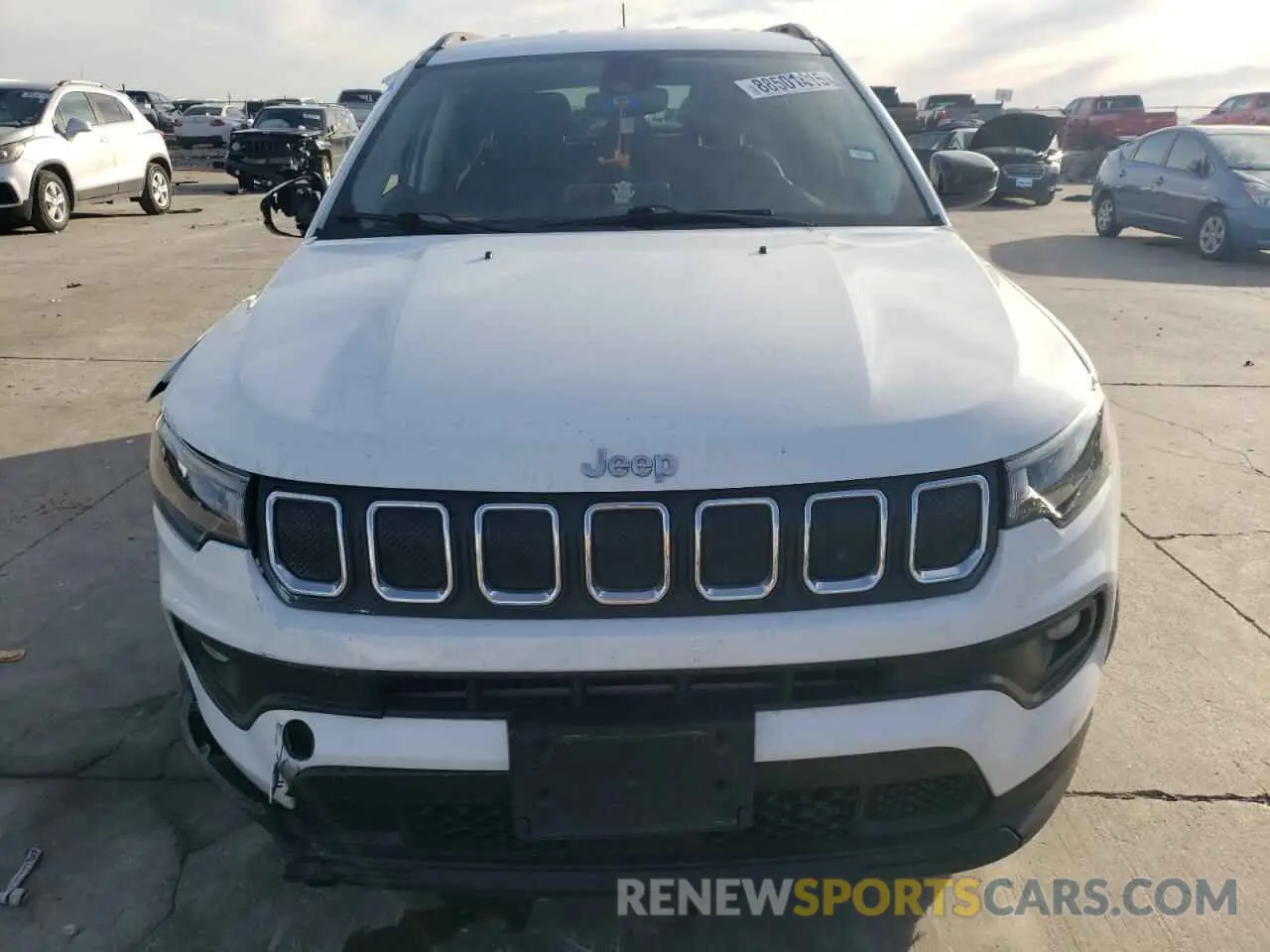 5 fotografías del automóvil dañado 3C4NJCBB3NT205261 JEEP COMPASS 2022