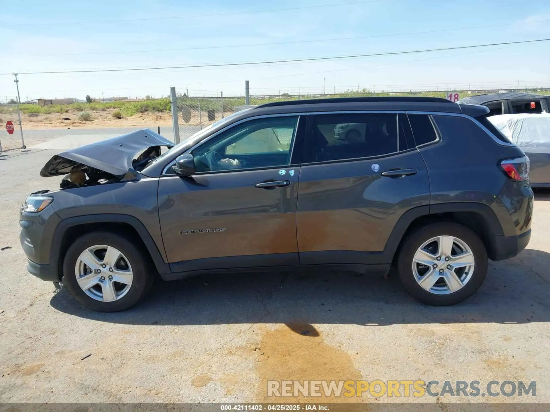 13 fotografías del automóvil dañado 3C4NJCBB5NT106599 JEEP COMPASS 2022