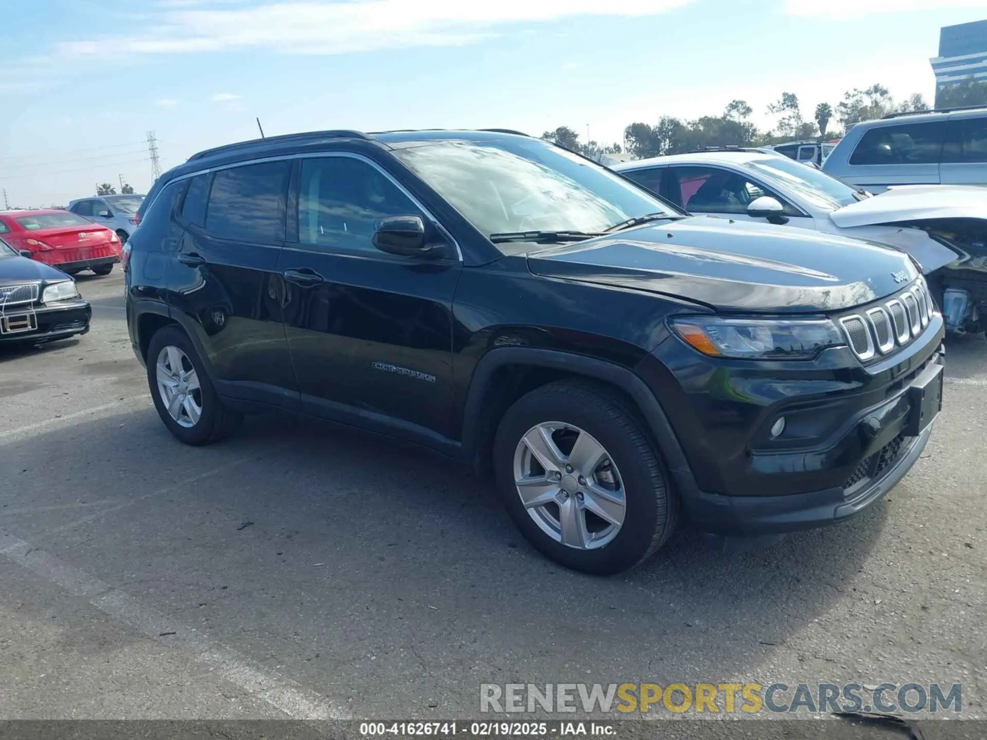 13 fotografías del automóvil dañado 3C4NJCBB5NT139442 JEEP COMPASS 2022