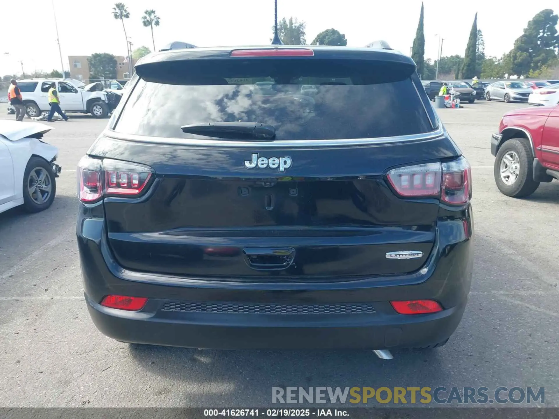 16 fotografías del automóvil dañado 3C4NJCBB5NT139442 JEEP COMPASS 2022
