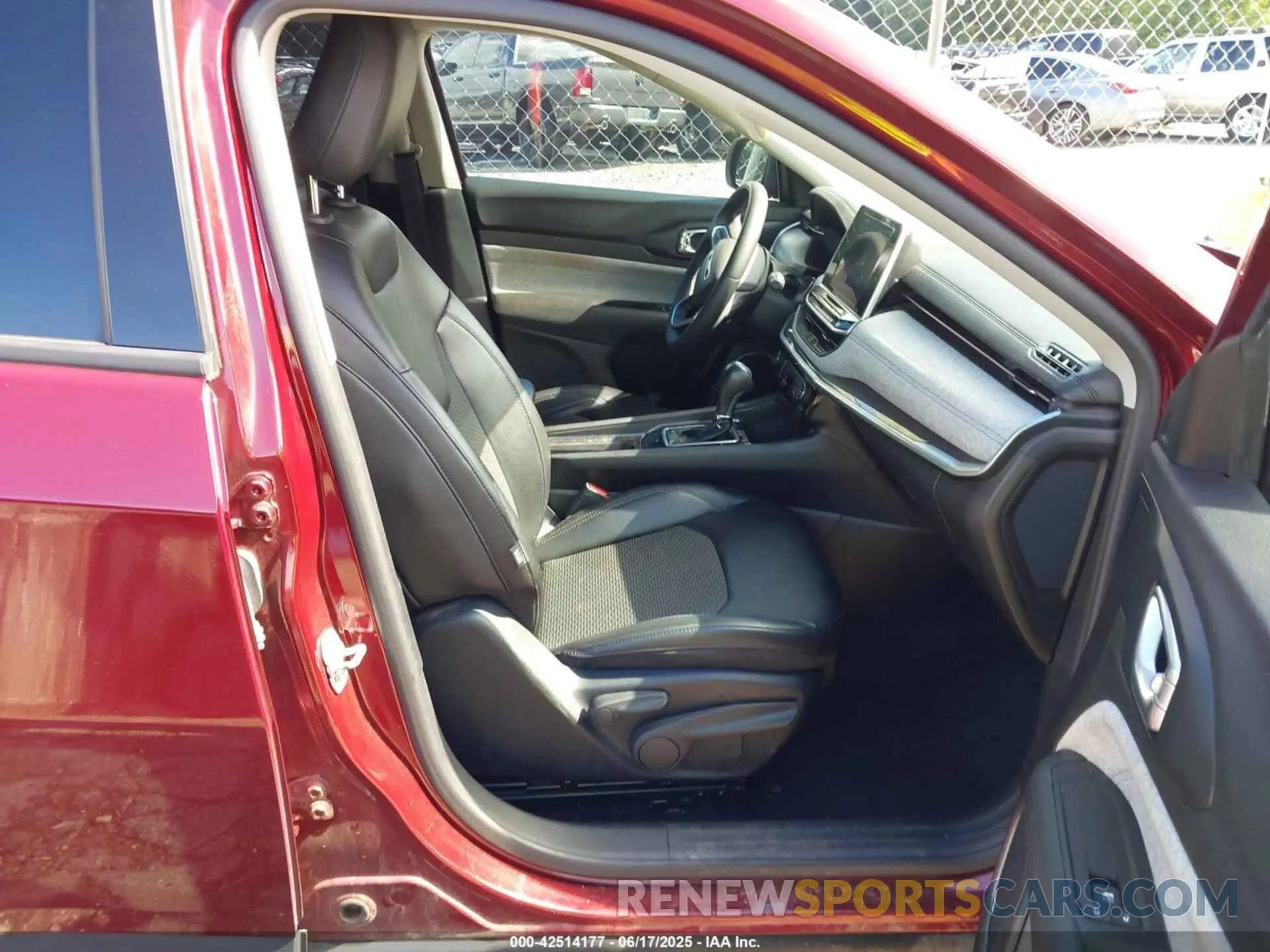 5 fotografías del automóvil dañado 3C4NJCBB6NT119409 JEEP COMPASS 2022