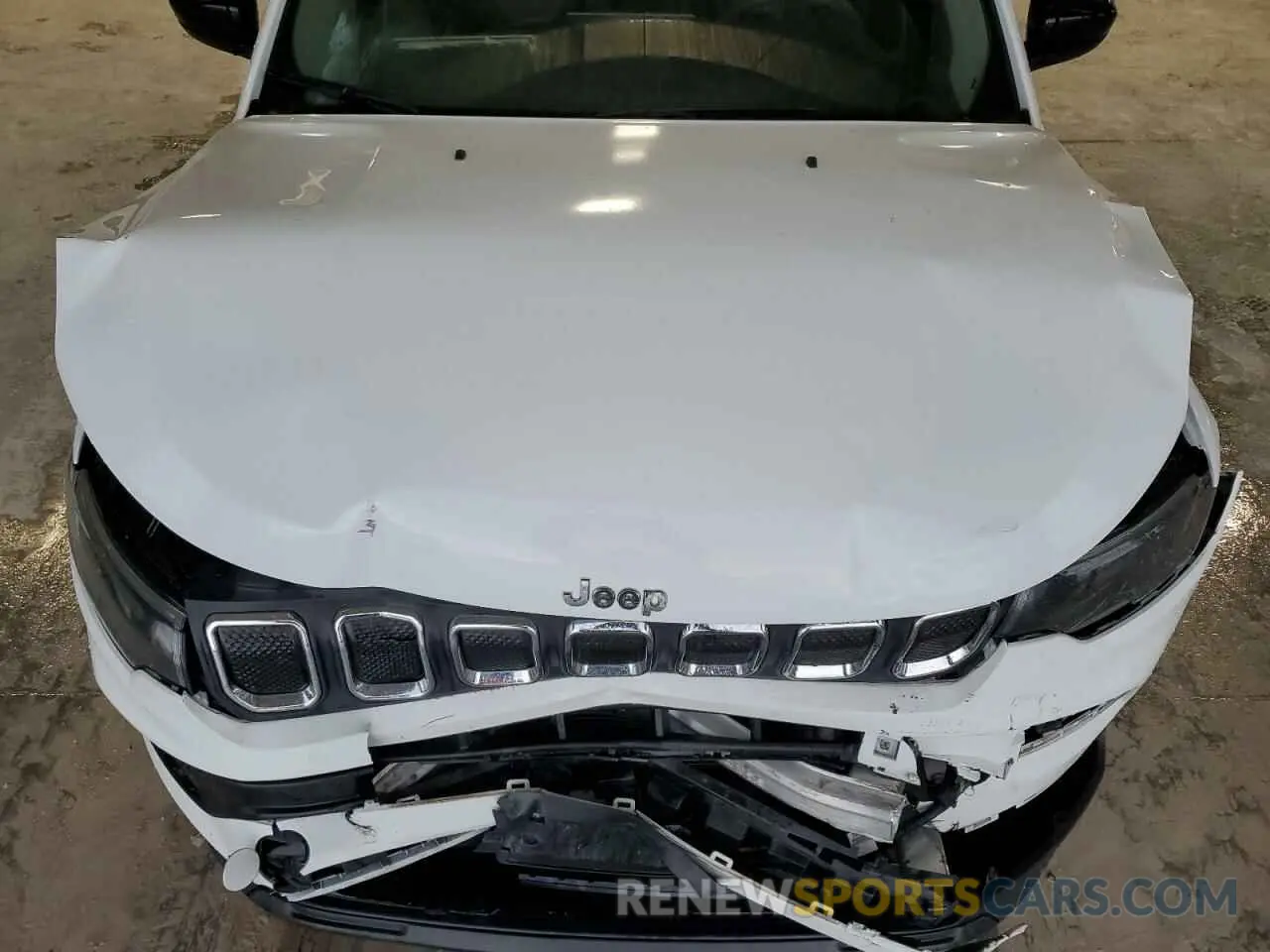12 fotografías del automóvil dañado 3C4NJCBB6NT214391 JEEP COMPASS 2022