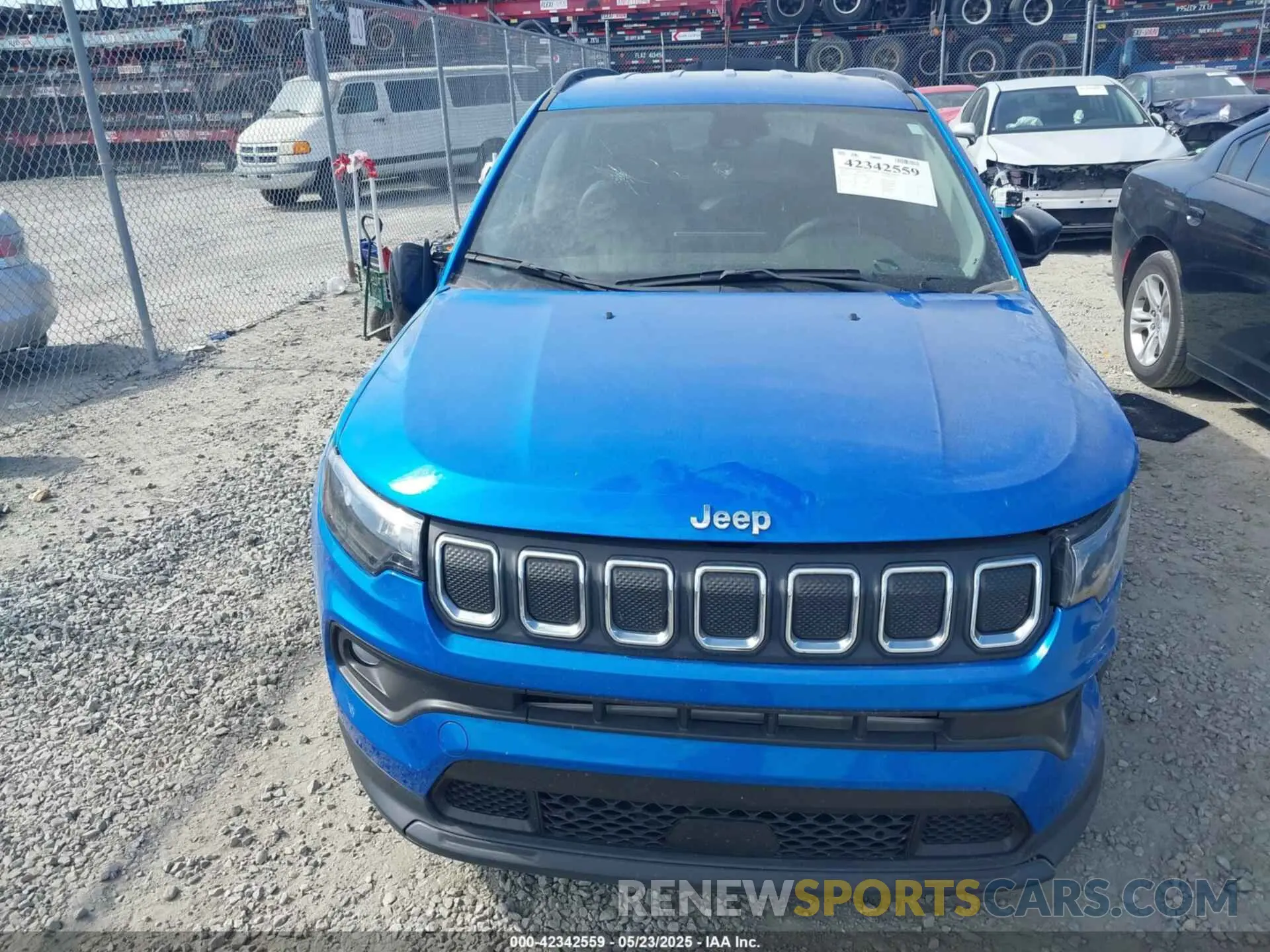 12 fotografías del automóvil dañado 3C4NJCBB6NT229148 JEEP COMPASS 2022