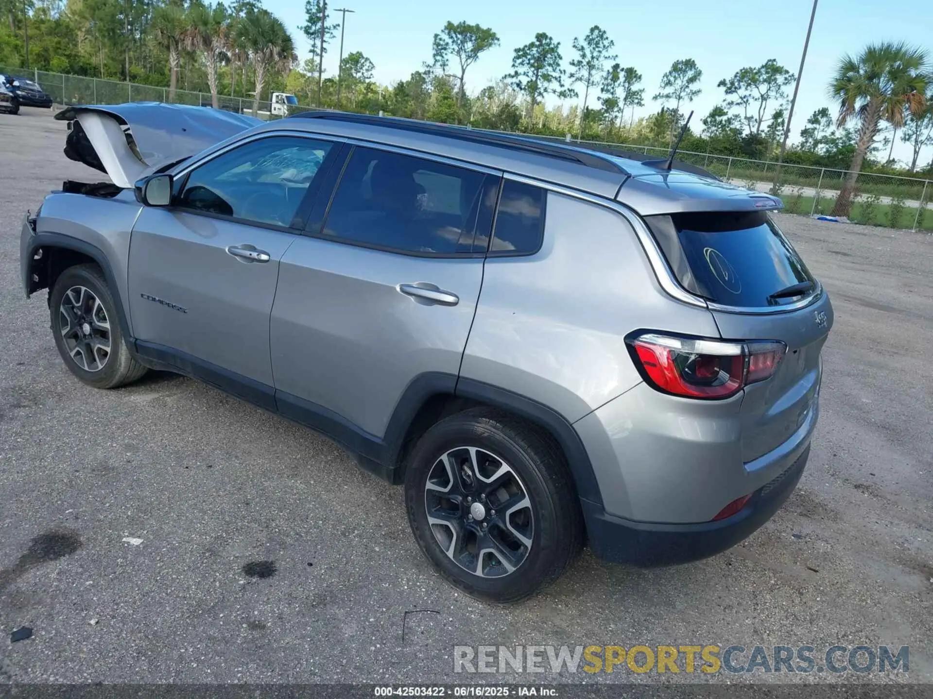 3 fotografías del automóvil dañado 3C4NJCBB8NT138706 JEEP COMPASS 2022