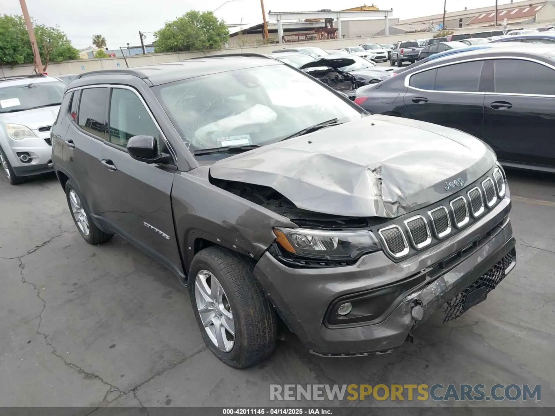 1 fotografías del automóvil dañado 3C4NJCBB8NT188411 JEEP COMPASS 2022