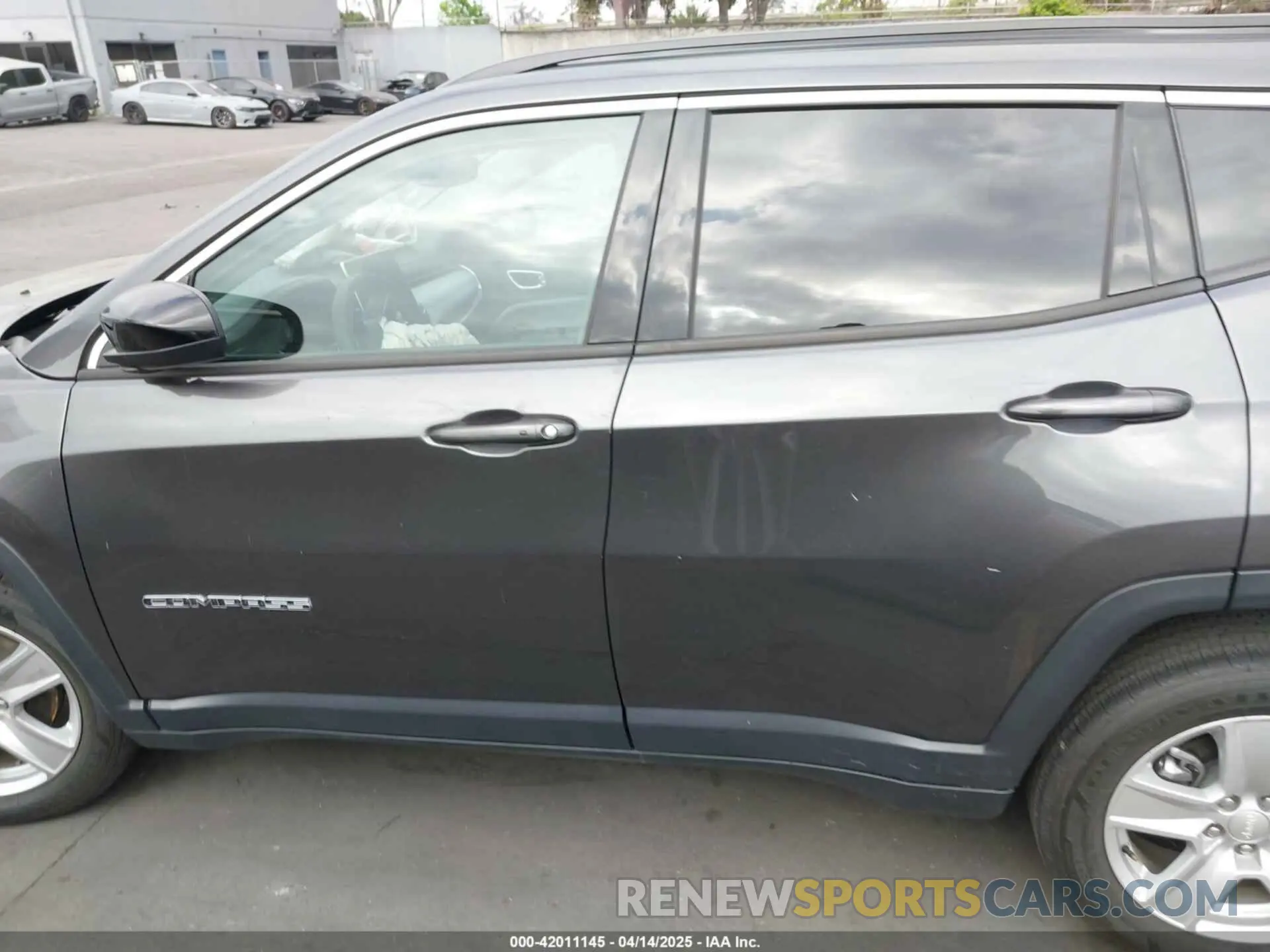 15 fotografías del automóvil dañado 3C4NJCBB8NT188411 JEEP COMPASS 2022