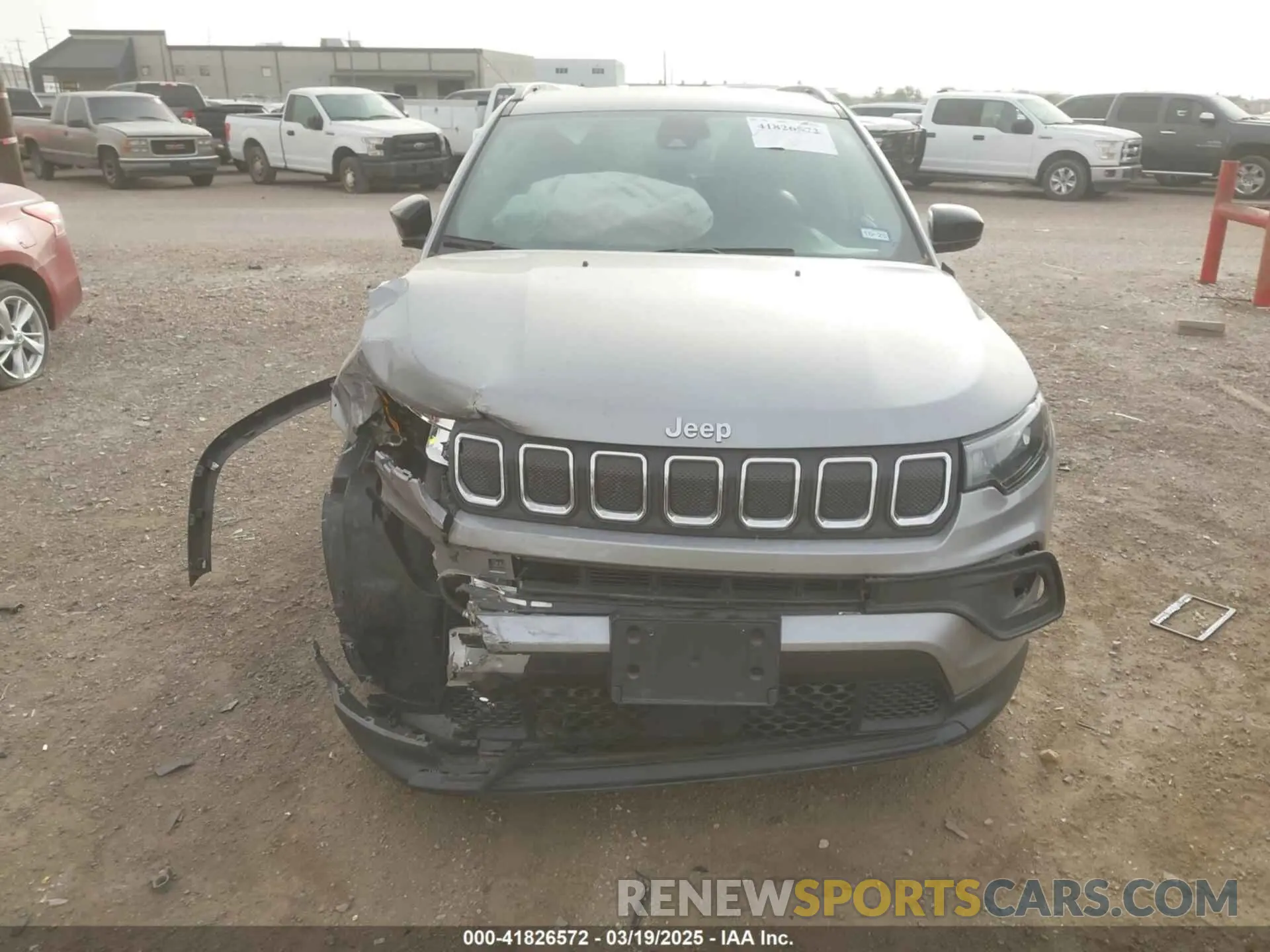 12 fotografías del automóvil dañado 3C4NJCBB8NT204932 JEEP COMPASS 2022