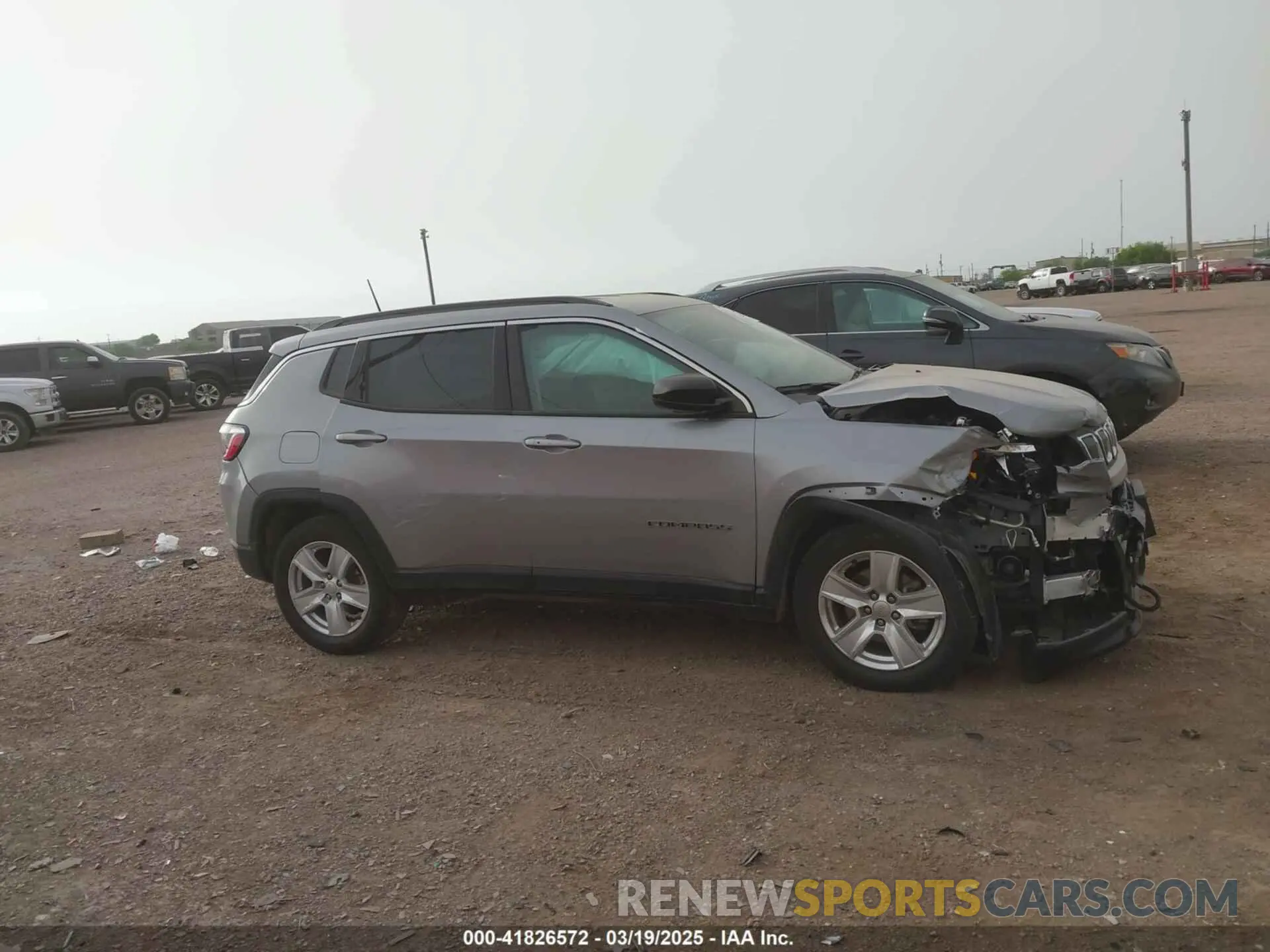 13 fotografías del automóvil dañado 3C4NJCBB8NT204932 JEEP COMPASS 2022
