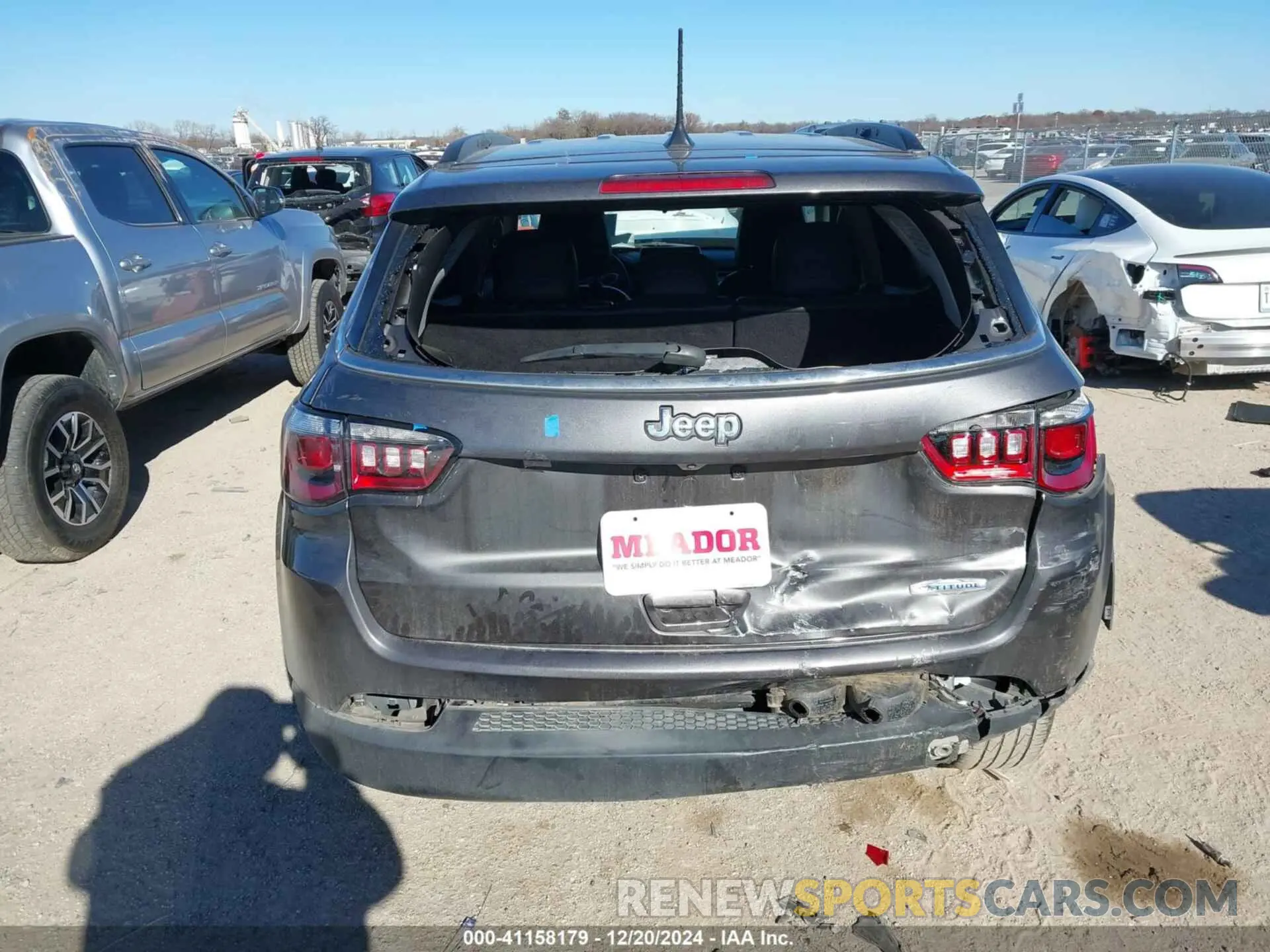 16 fotografías del automóvil dañado 3C4NJCBB9NT137192 JEEP COMPASS 2022