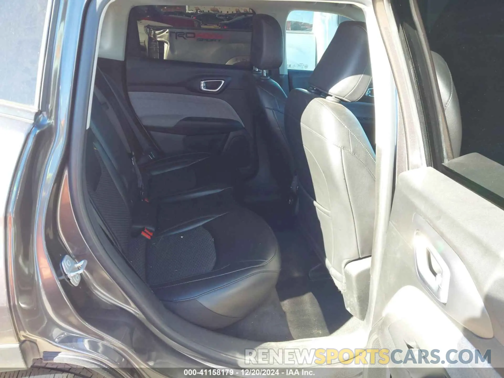 8 fotografías del automóvil dañado 3C4NJCBB9NT137192 JEEP COMPASS 2022