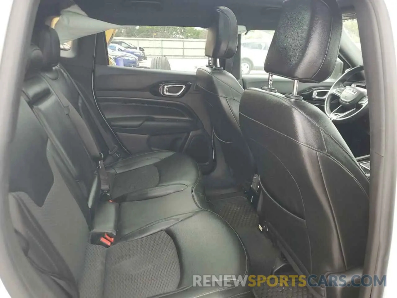 11 fotografías del automóvil dañado 3C4NJCBB9NT211131 JEEP COMPASS 2022