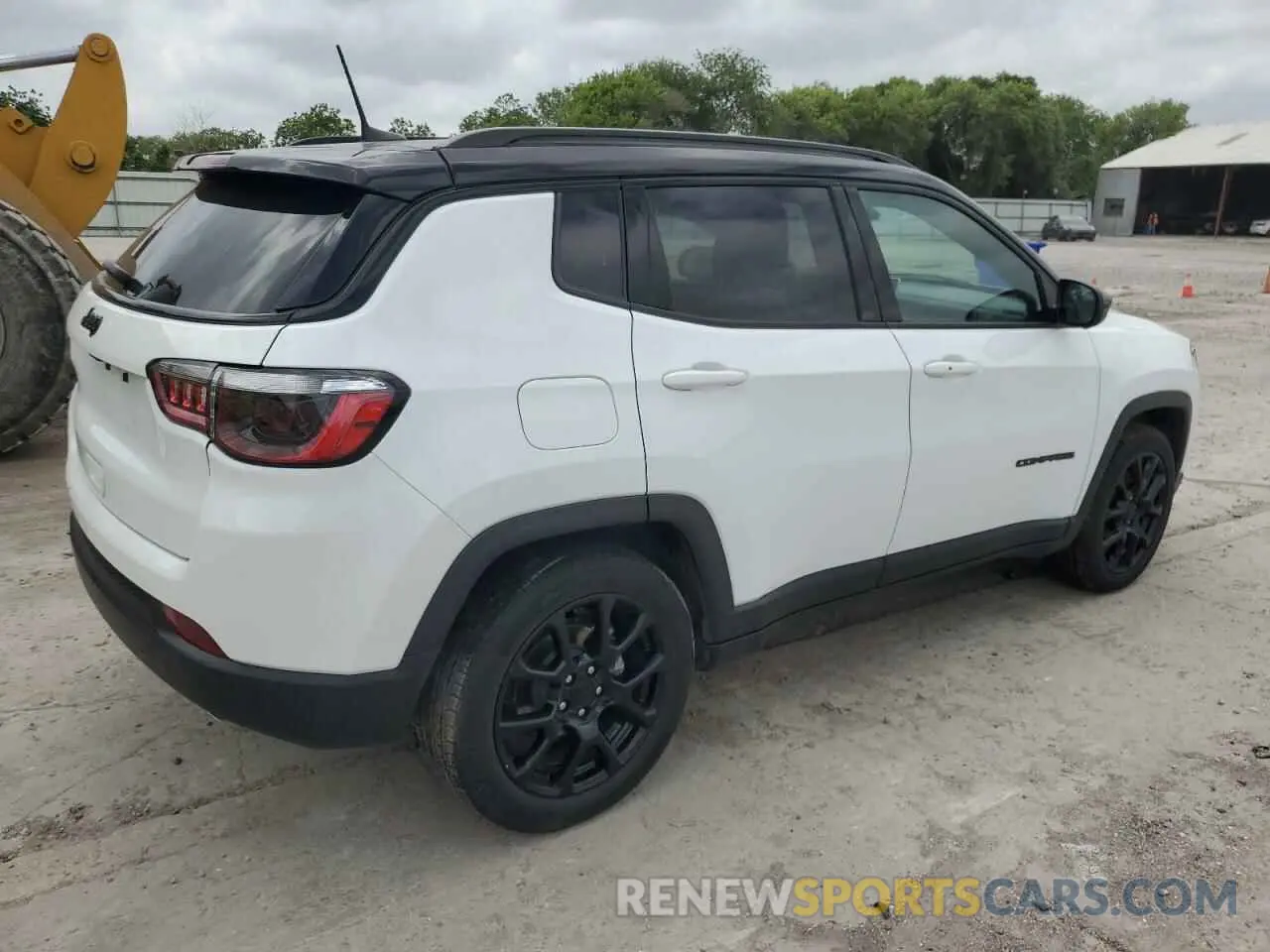 3 fotografías del automóvil dañado 3C4NJCBB9NT211131 JEEP COMPASS 2022