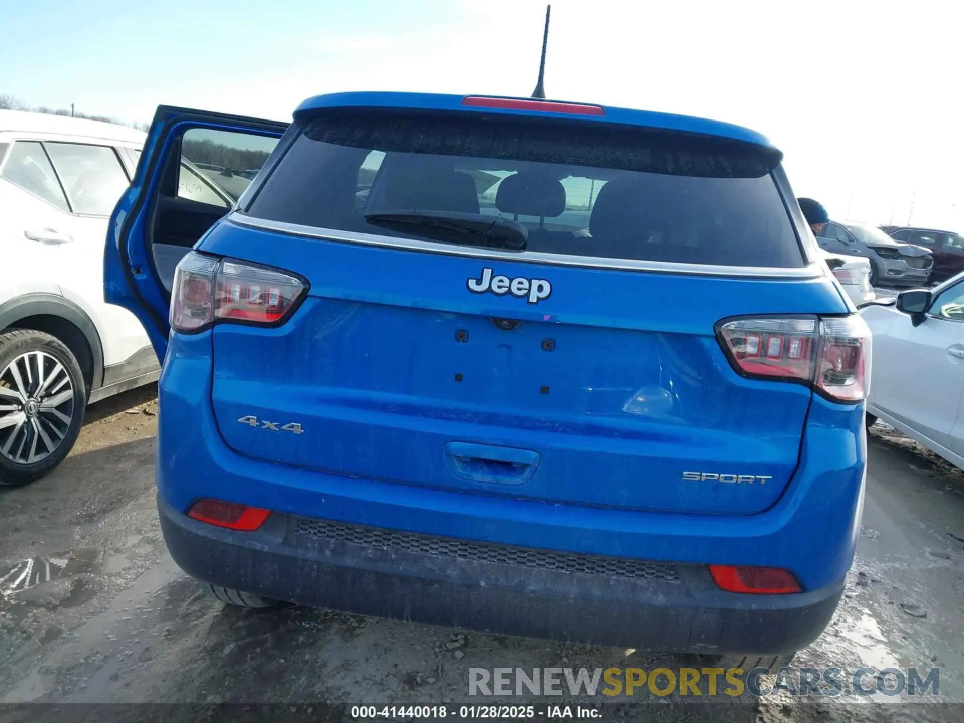 16 fotografías del automóvil dañado 3C4NJDAB3NT167702 JEEP COMPASS 2022