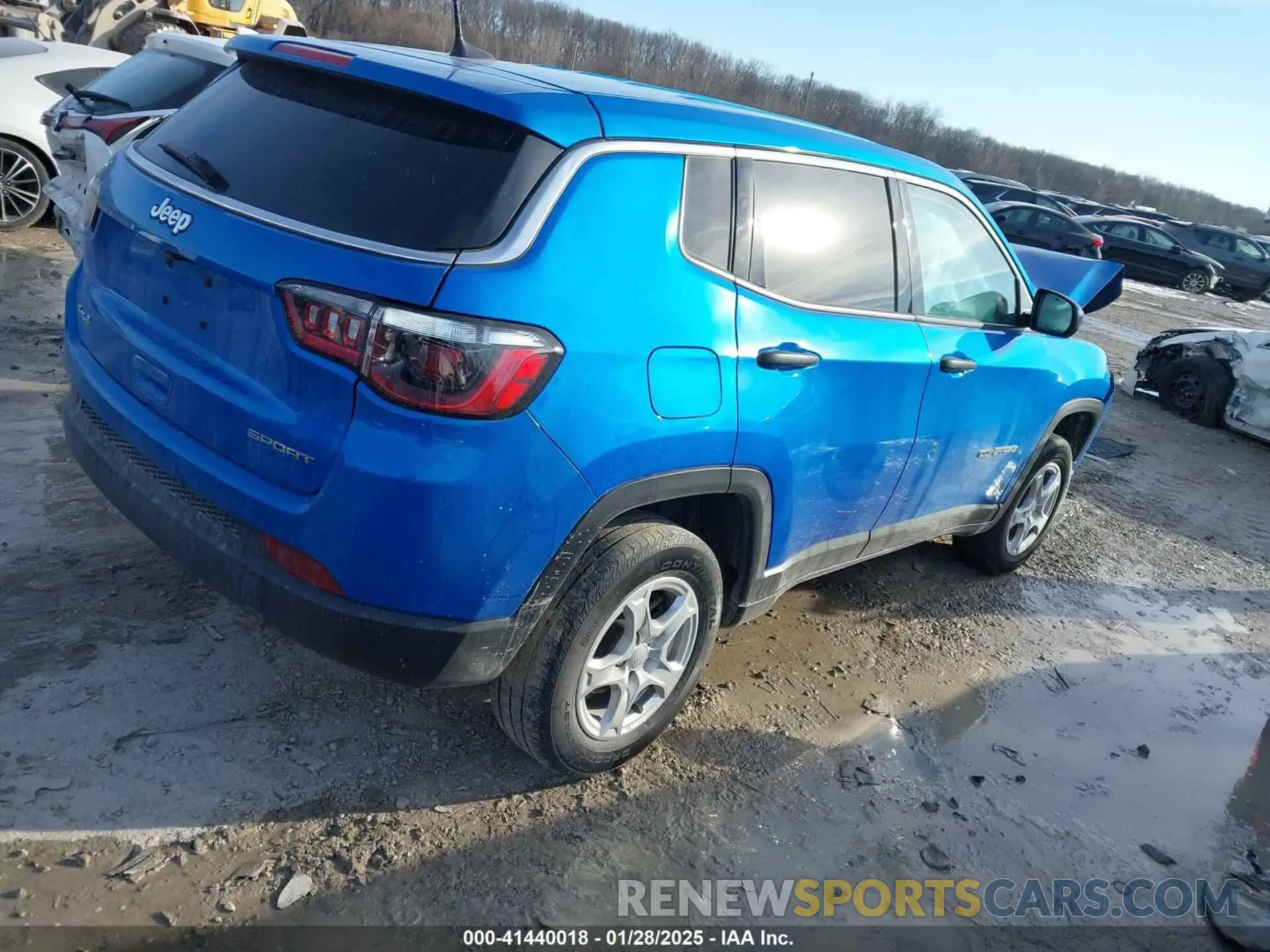 4 fotografías del automóvil dañado 3C4NJDAB3NT167702 JEEP COMPASS 2022