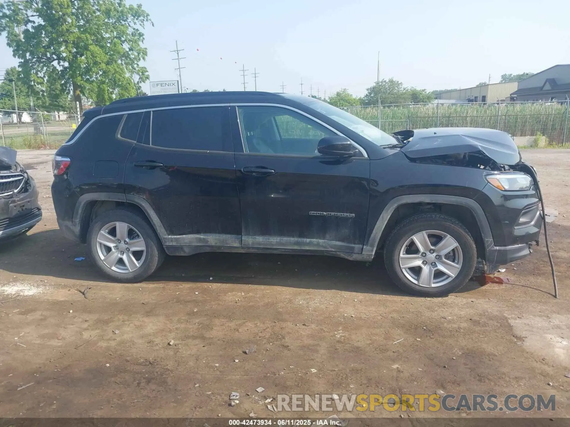 13 fotografías del automóvil dañado 3C4NJDBB0NT216921 JEEP COMPASS 2022