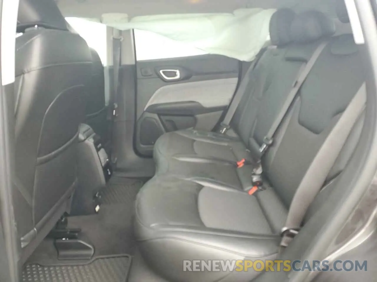 11 fotografías del automóvil dañado 3C4NJDBB0NT217079 JEEP COMPASS 2022