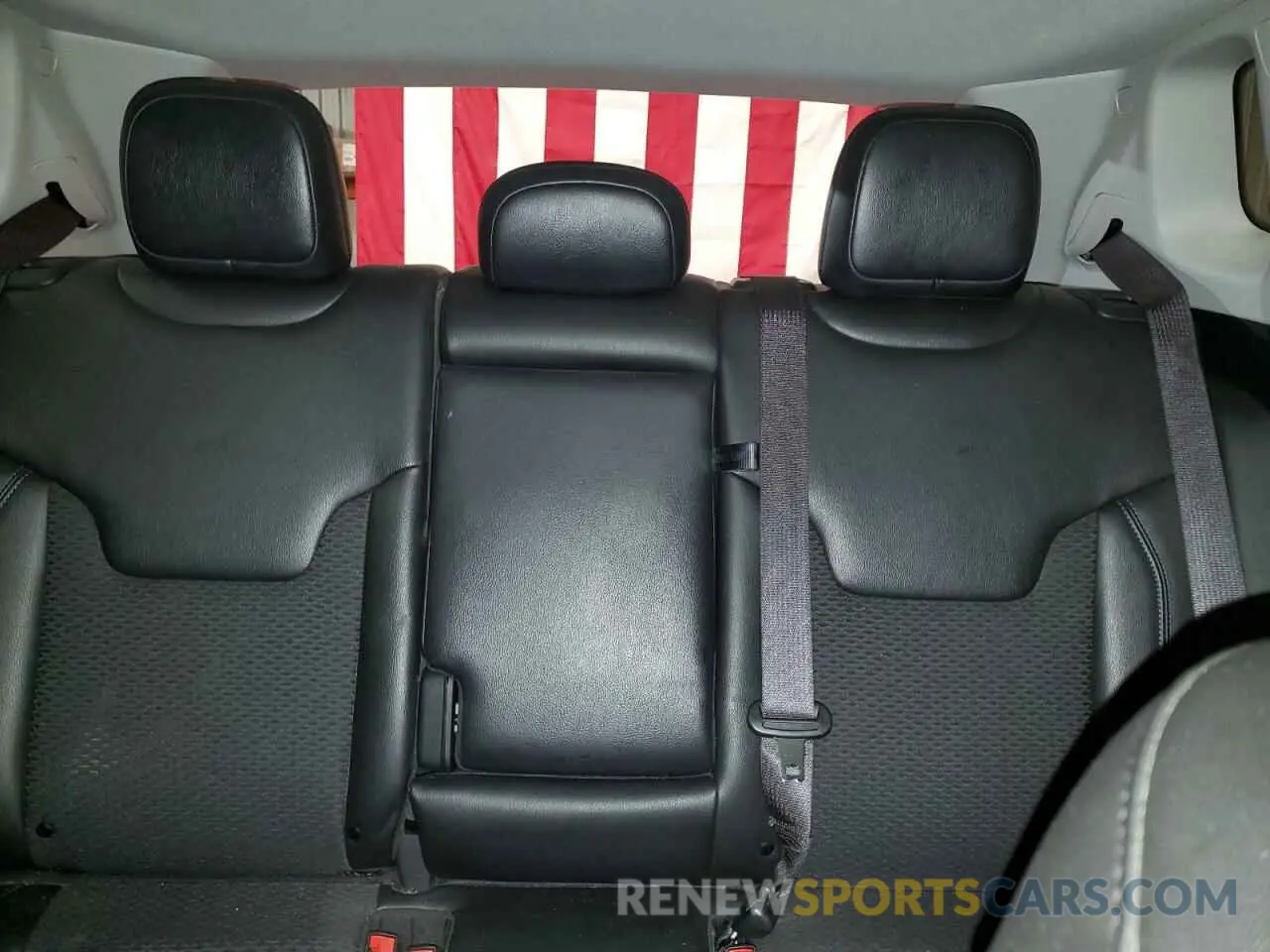 10 fotografías del automóvil dañado 3C4NJDBB1NT118769 JEEP COMPASS 2022