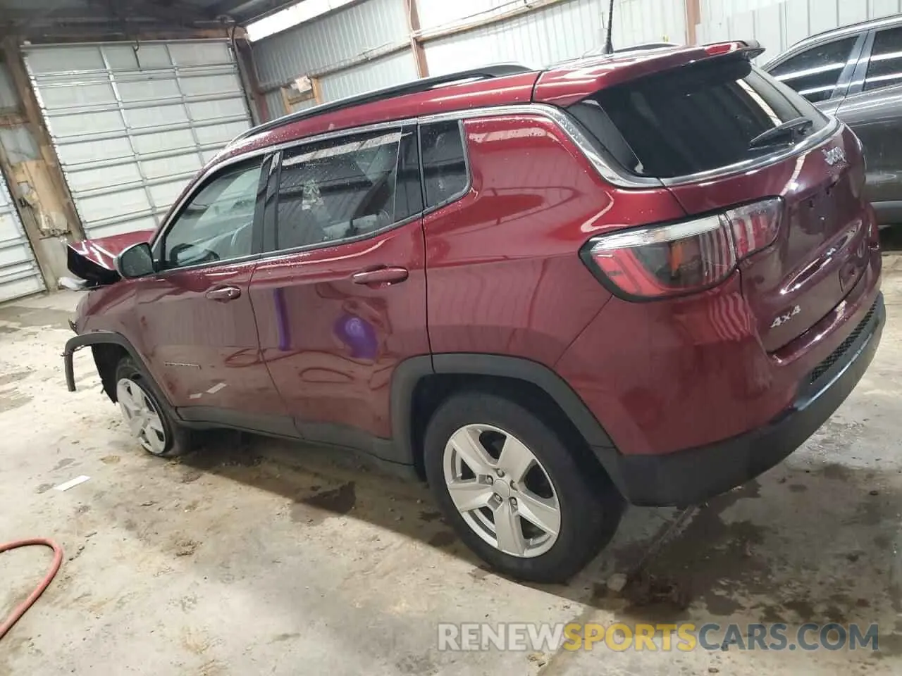 2 fotografías del automóvil dañado 3C4NJDBB1NT118769 JEEP COMPASS 2022