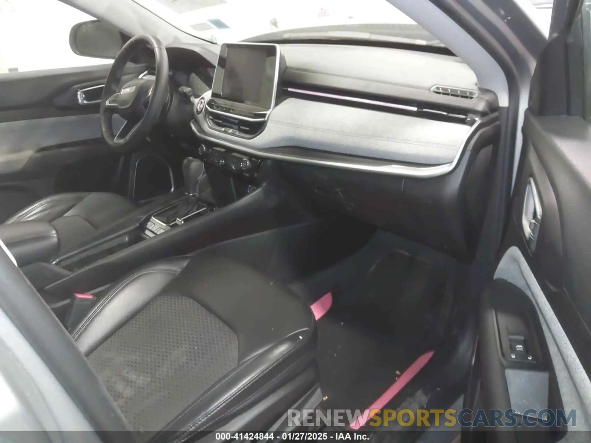 5 fotografías del automóvil dañado 3C4NJDBB1NT164537 JEEP COMPASS 2022