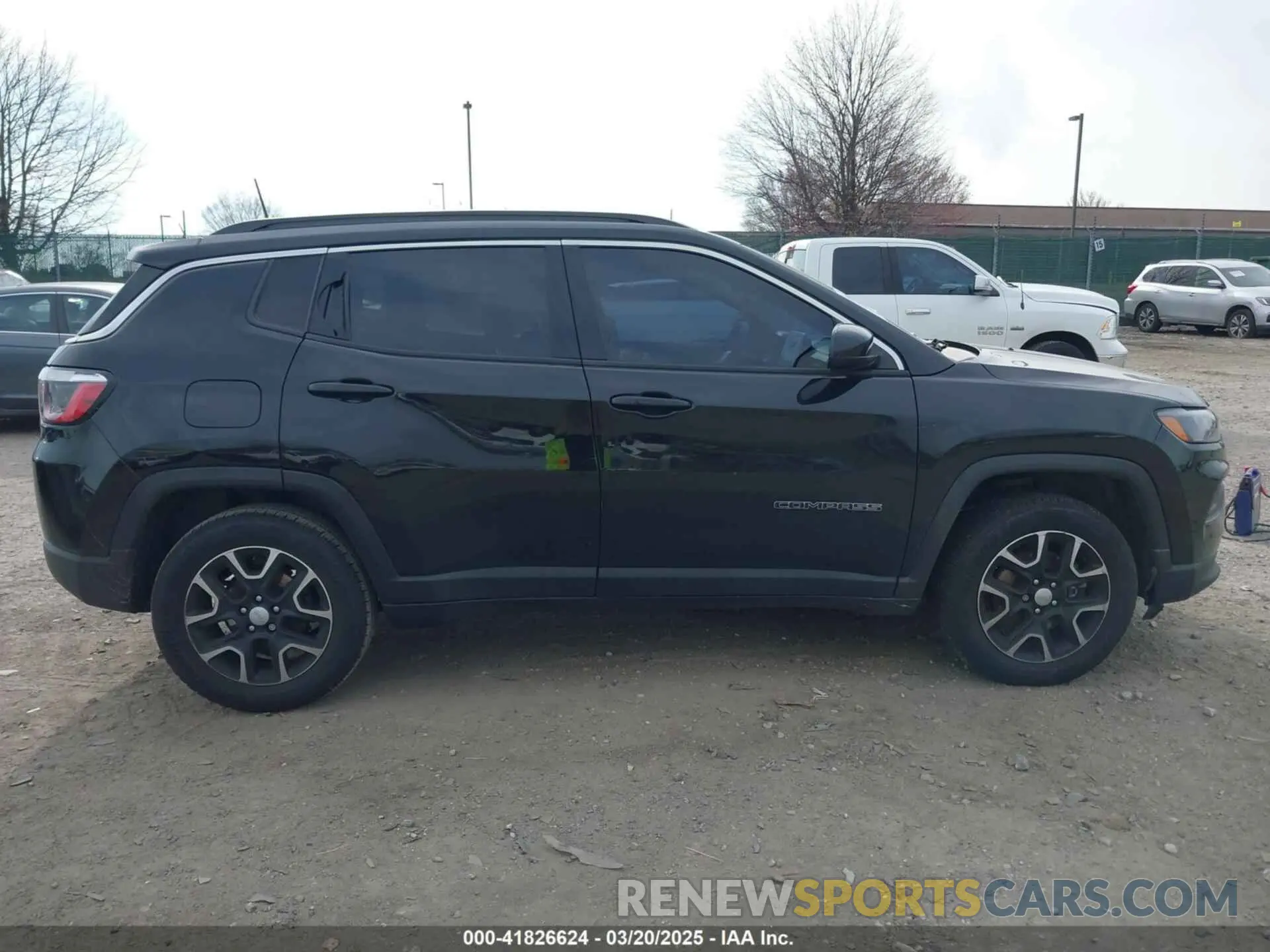 12 fotografías del automóvil dañado 3C4NJDBB2NT135824 JEEP COMPASS 2022