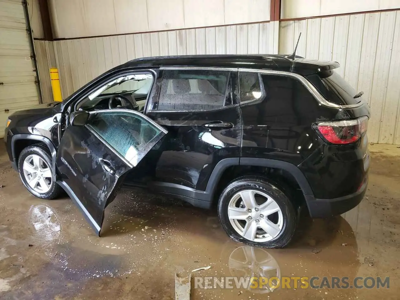2 fotografías del automóvil dañado 3C4NJDBB2NT158326 JEEP COMPASS 2022