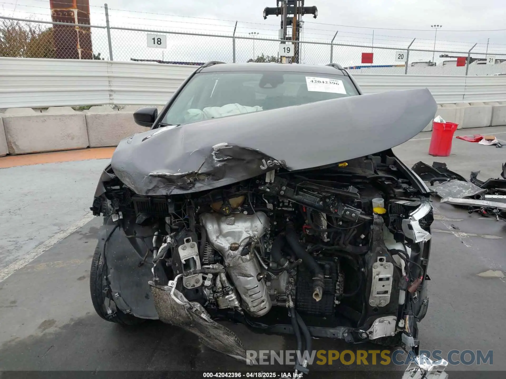 12 fotografías del automóvil dañado 3C4NJDBB2NT176163 JEEP COMPASS 2022