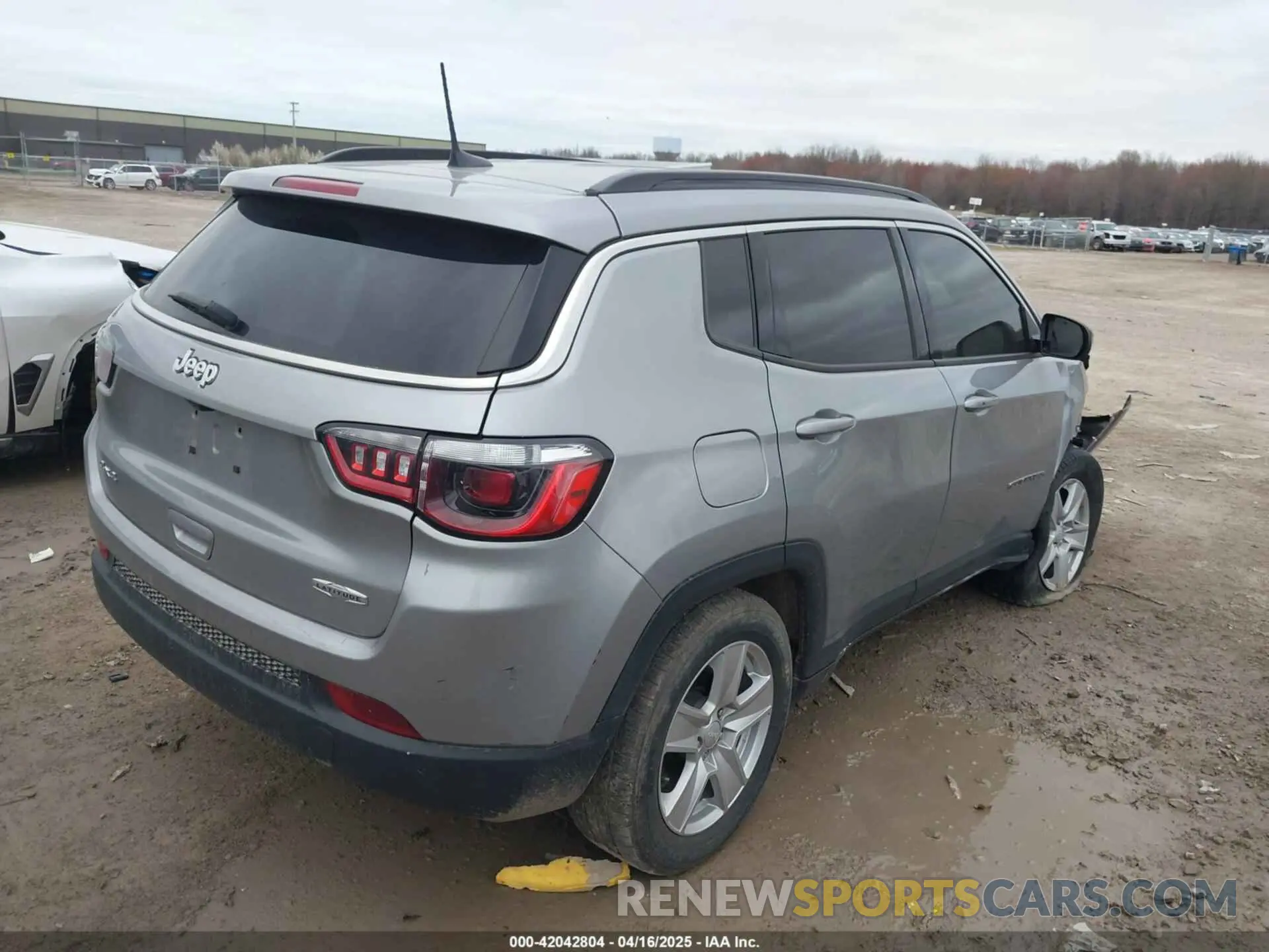 4 fotografías del automóvil dañado 3C4NJDBB5NT216798 JEEP COMPASS 2022