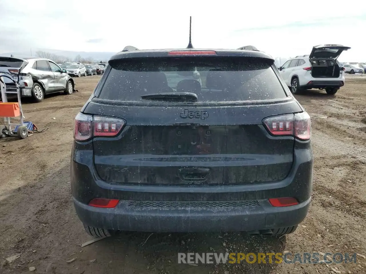 6 fotografías del automóvil dañado 3C4NJDBB7NT194299 JEEP COMPASS 2022