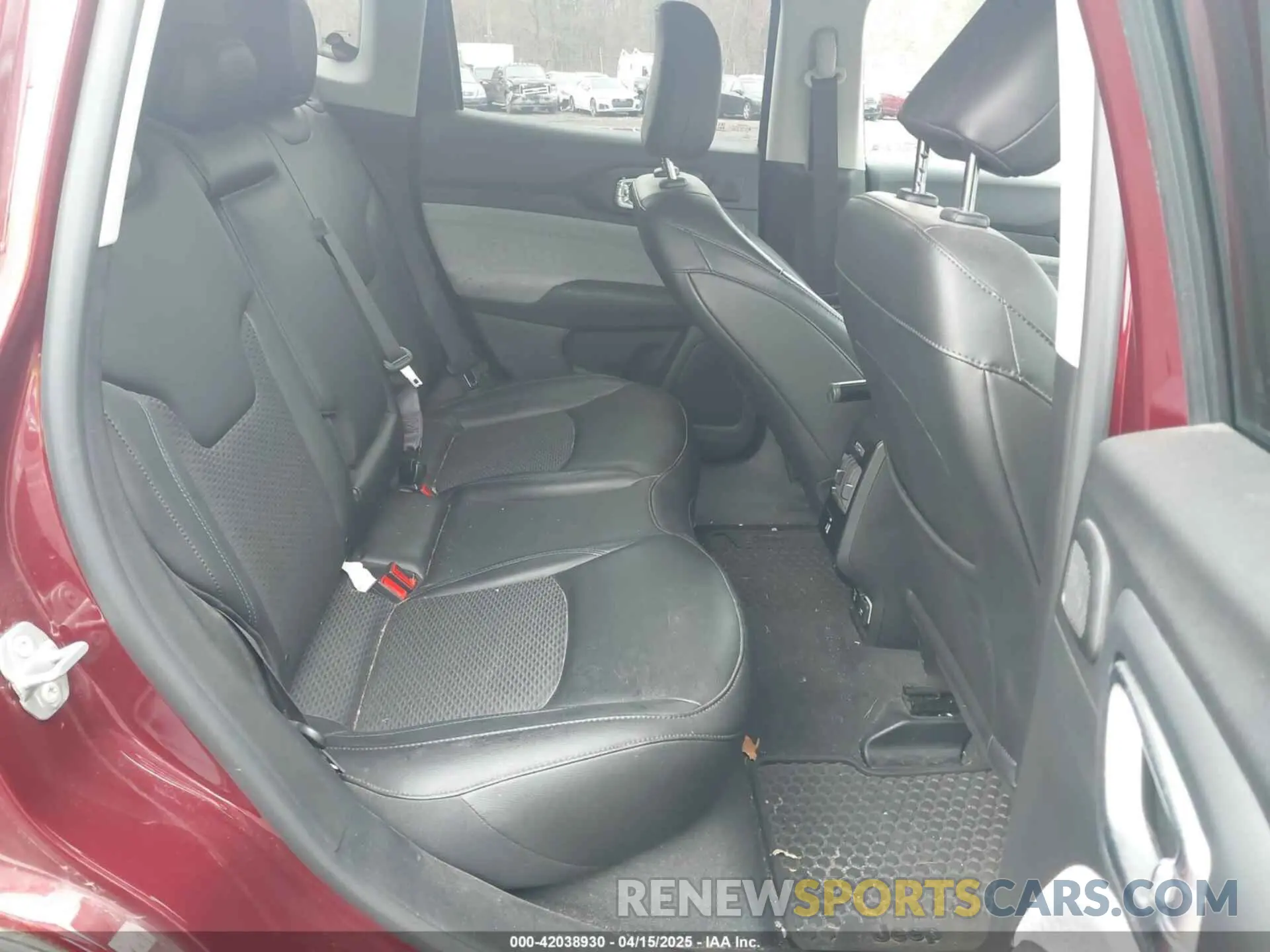 8 fotografías del automóvil dañado 3C4NJDBB7NT206323 JEEP COMPASS 2022