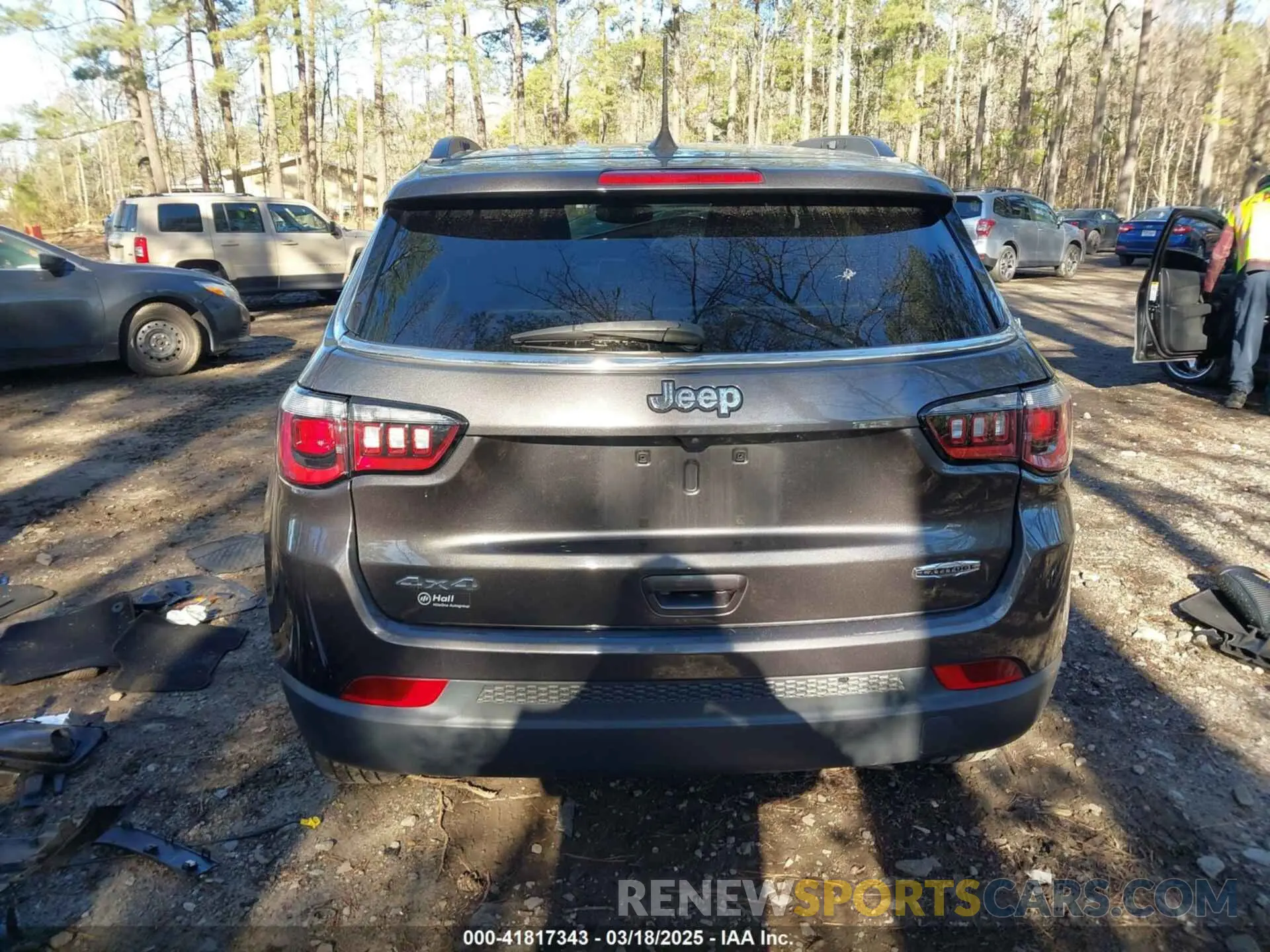 17 fotografías del automóvil dañado 3C4NJDBB8NT124794 JEEP COMPASS 2022