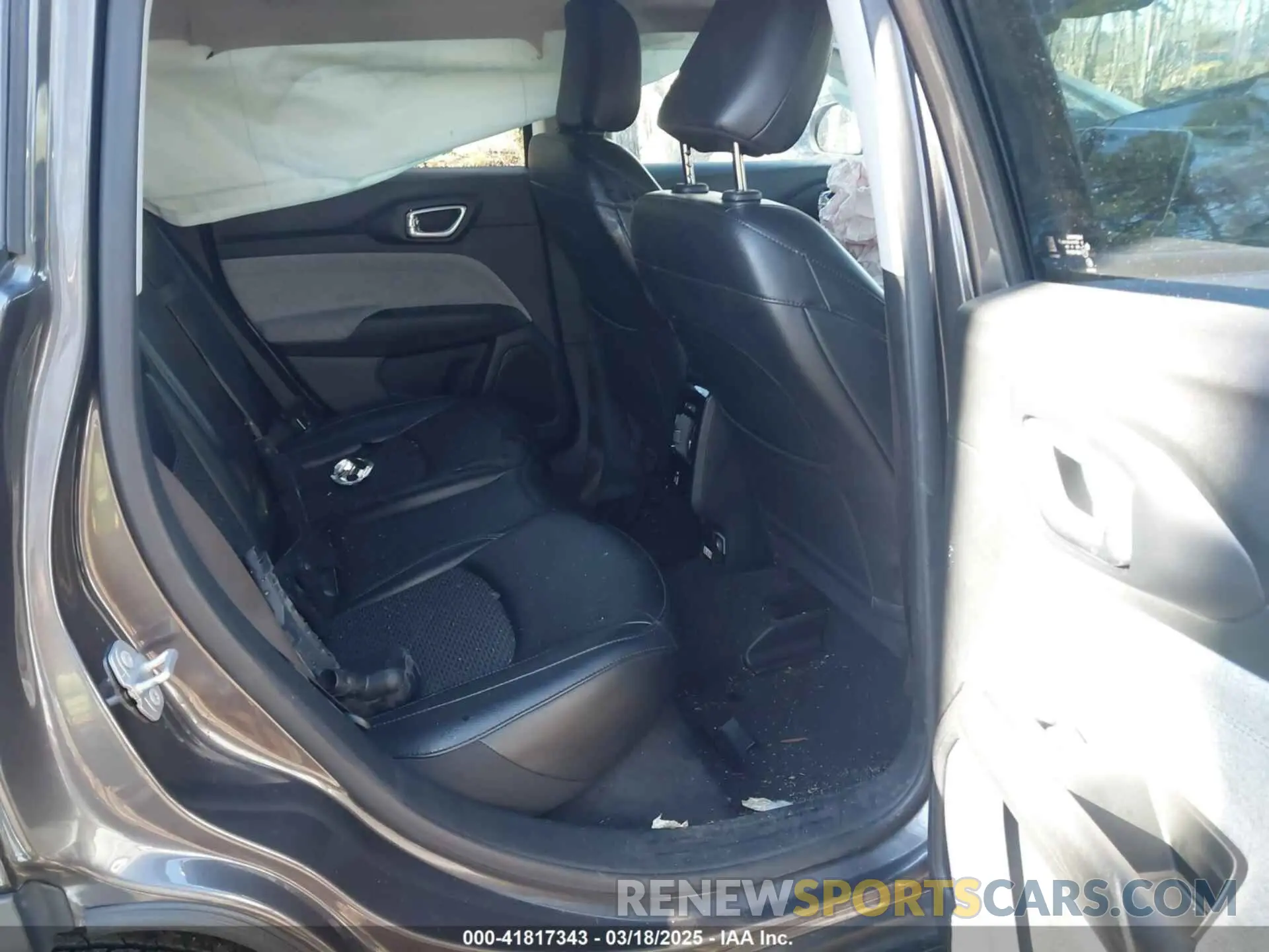 8 fotografías del automóvil dañado 3C4NJDBB8NT124794 JEEP COMPASS 2022