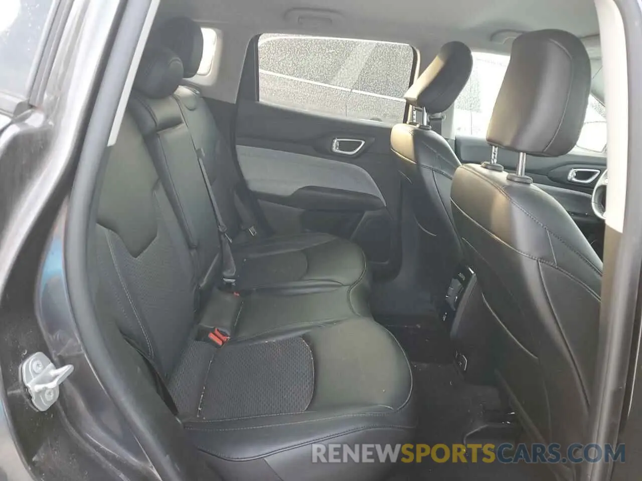 11 fotografías del automóvil dañado 3C4NJDBB9NT125467 JEEP COMPASS 2022